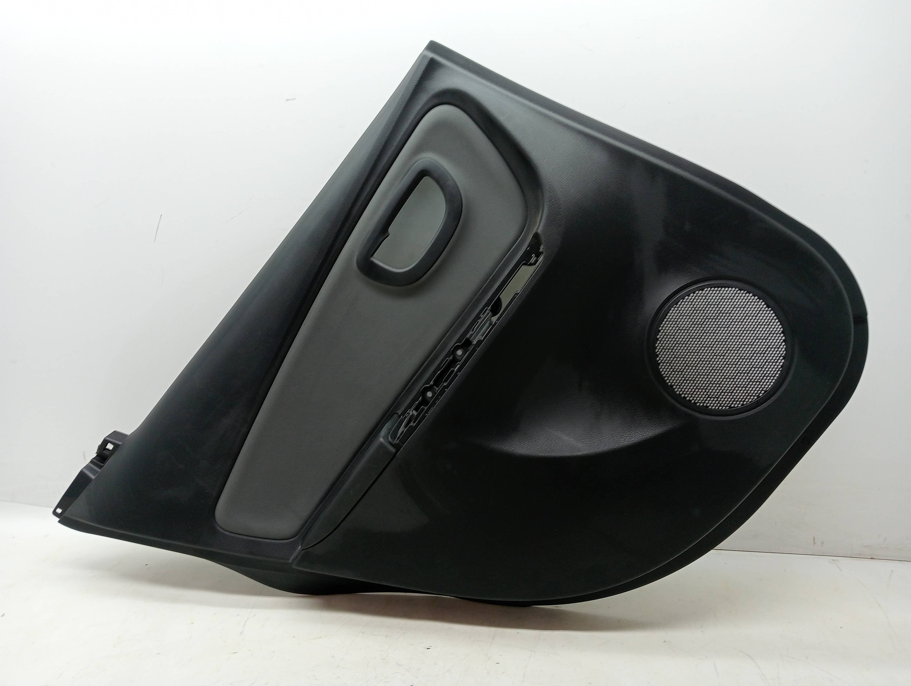 Recambio TOYOTA YARIS ref. 676400DL40C0 2