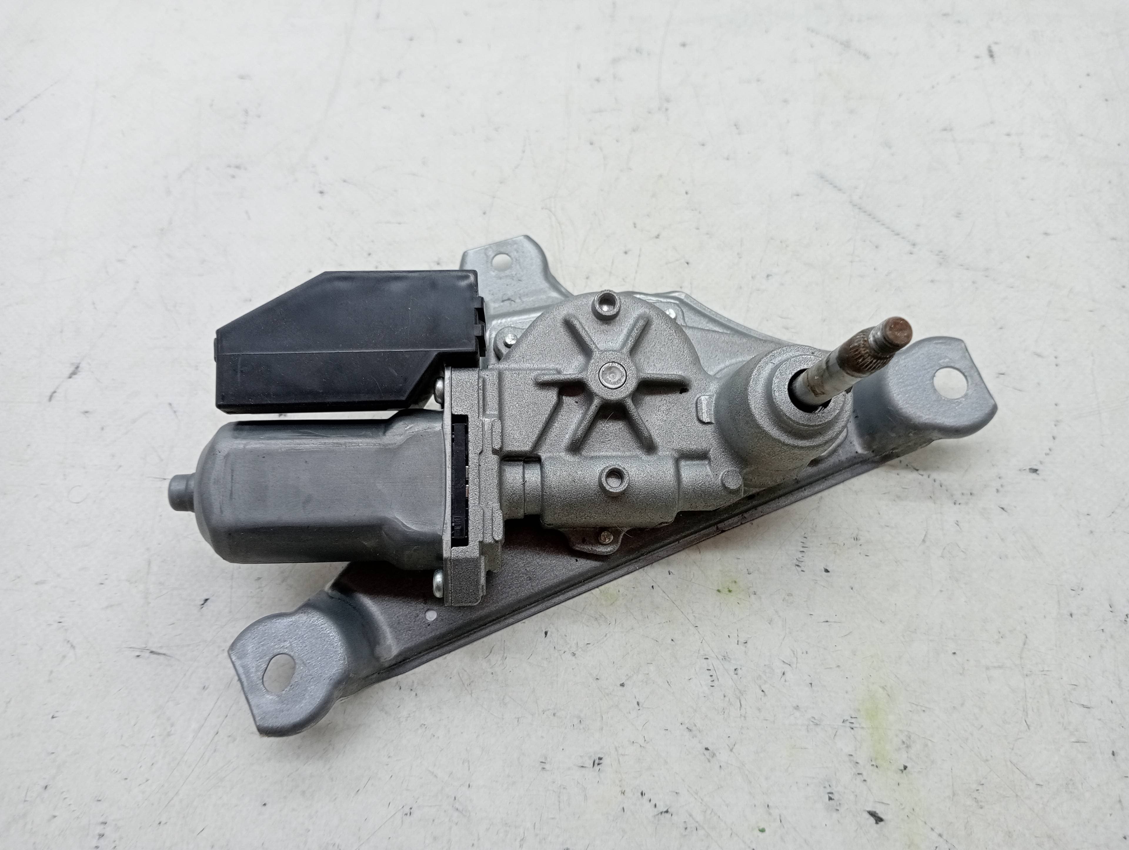 Motor limpia trasero TOYOTA YARIS