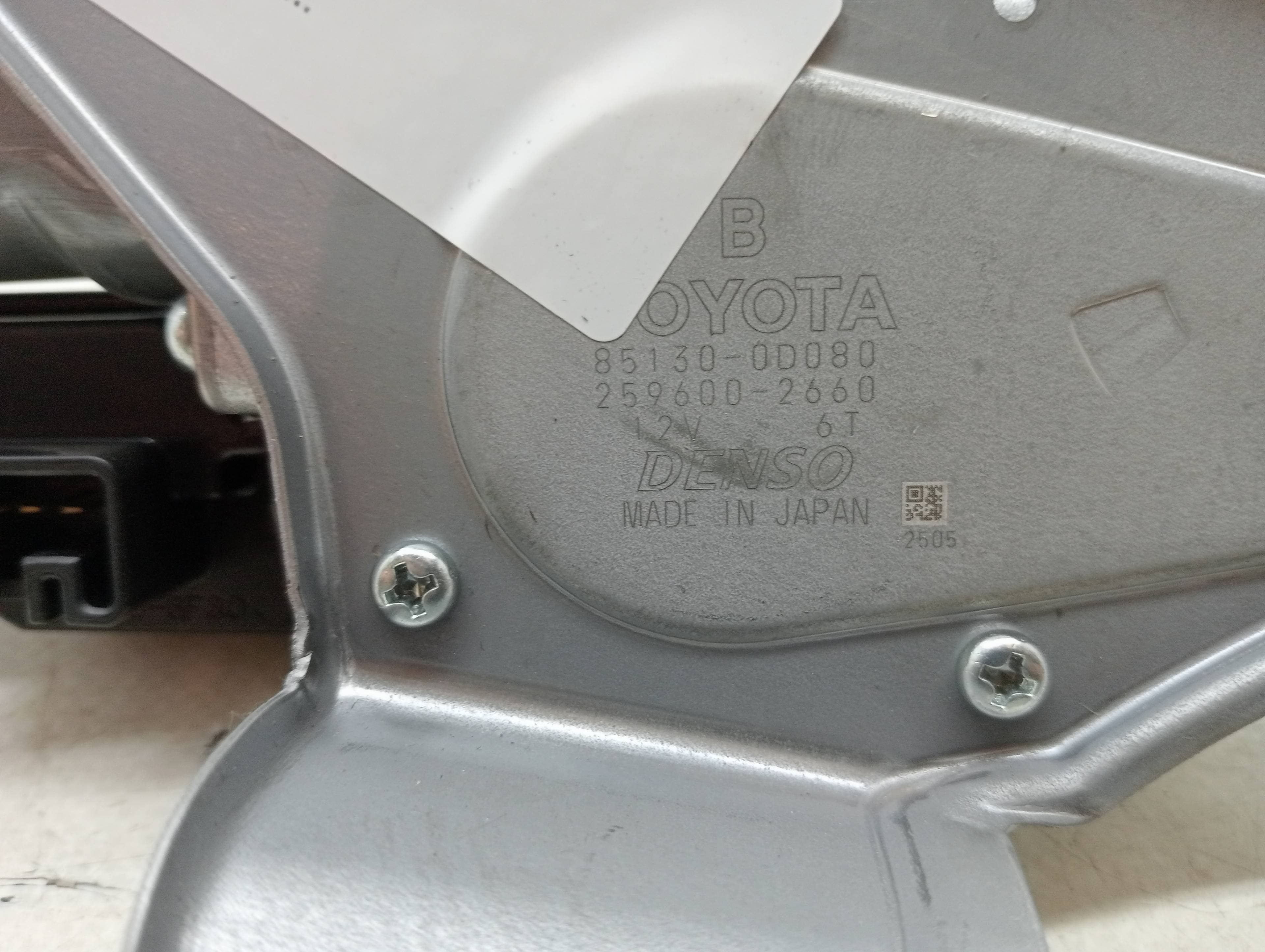 Motor limpia trasero TOYOTA YARIS 2