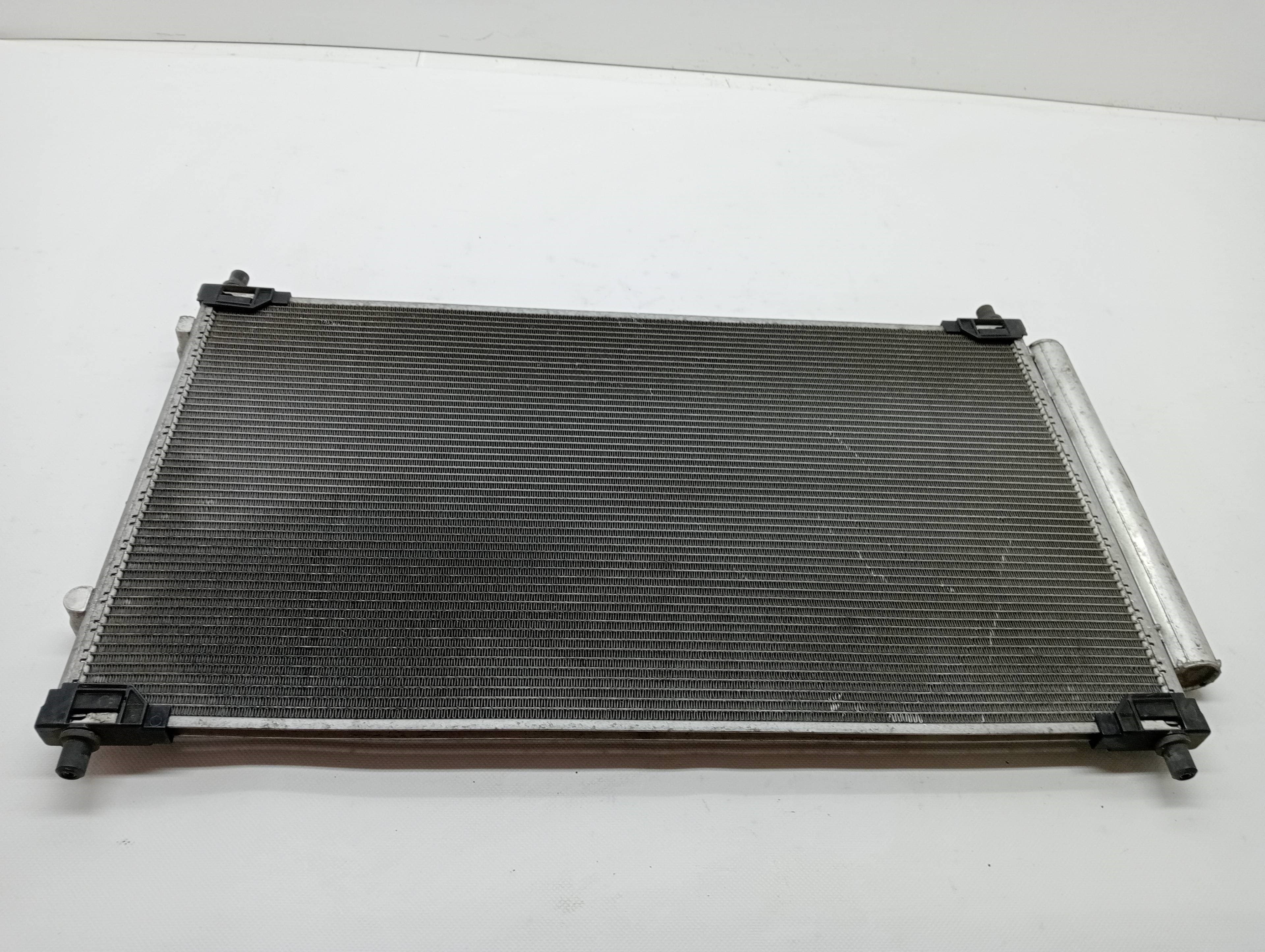 Recambio TOYOTA YARIS ref. 884600D420