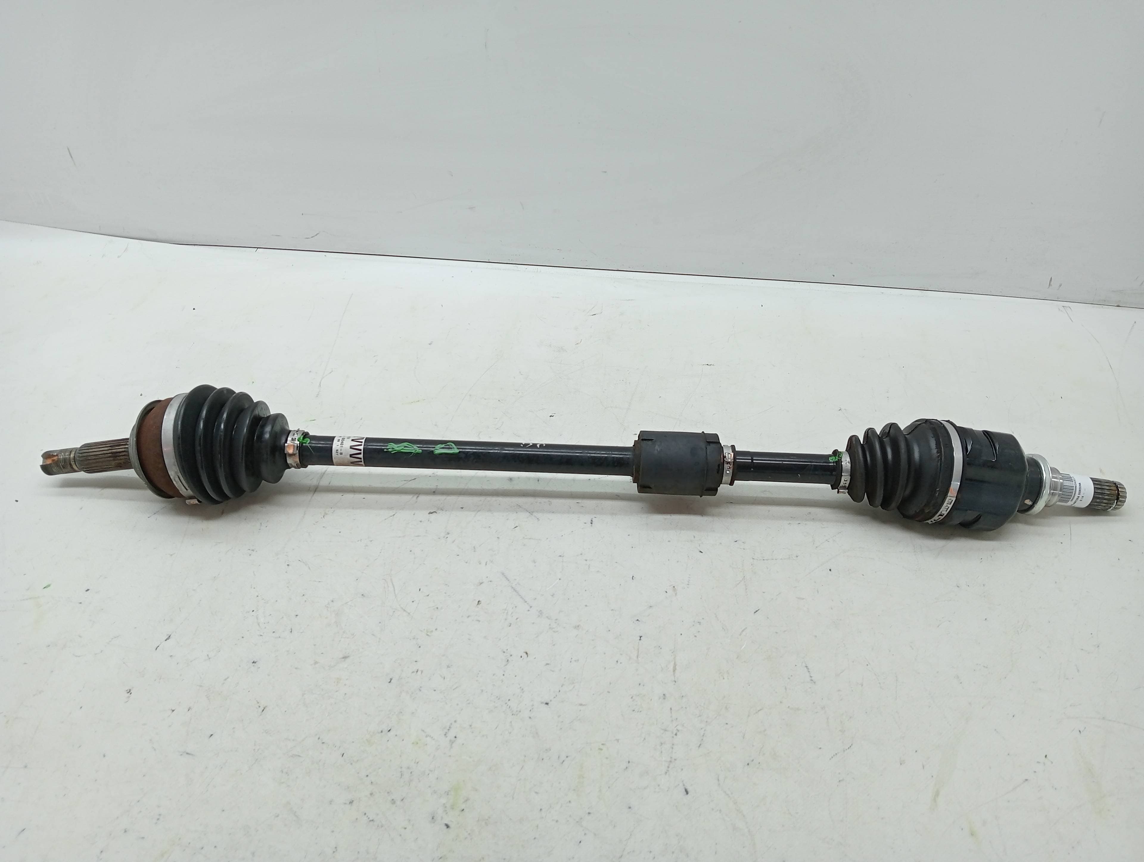 Transmision delantera derecha TOYOTA YARIS