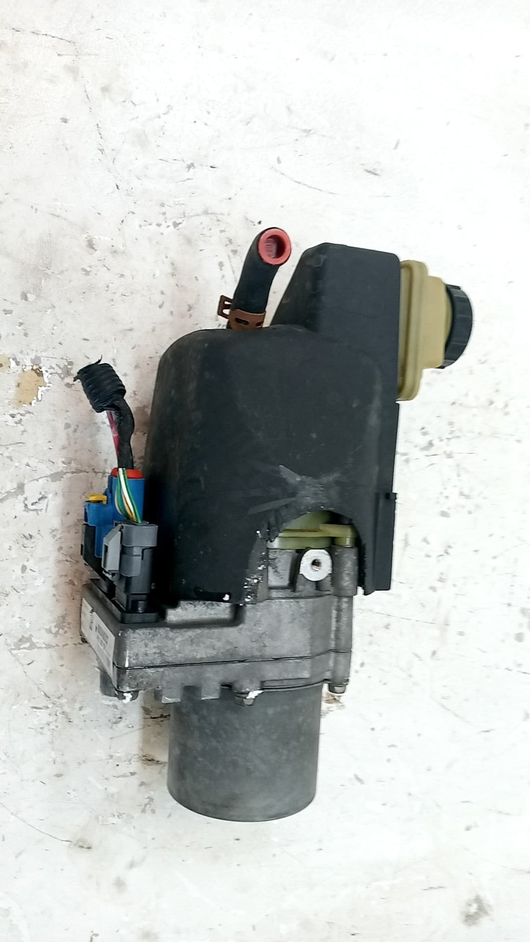 Bomba direccion electrica RENAULT LAGUNA III