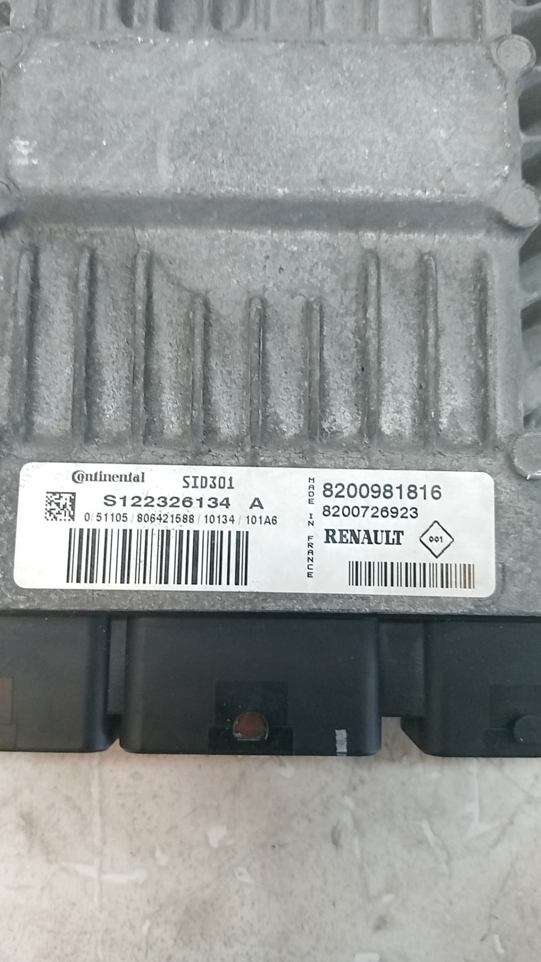 Centralita motor uce RENAULT LAGUNA III