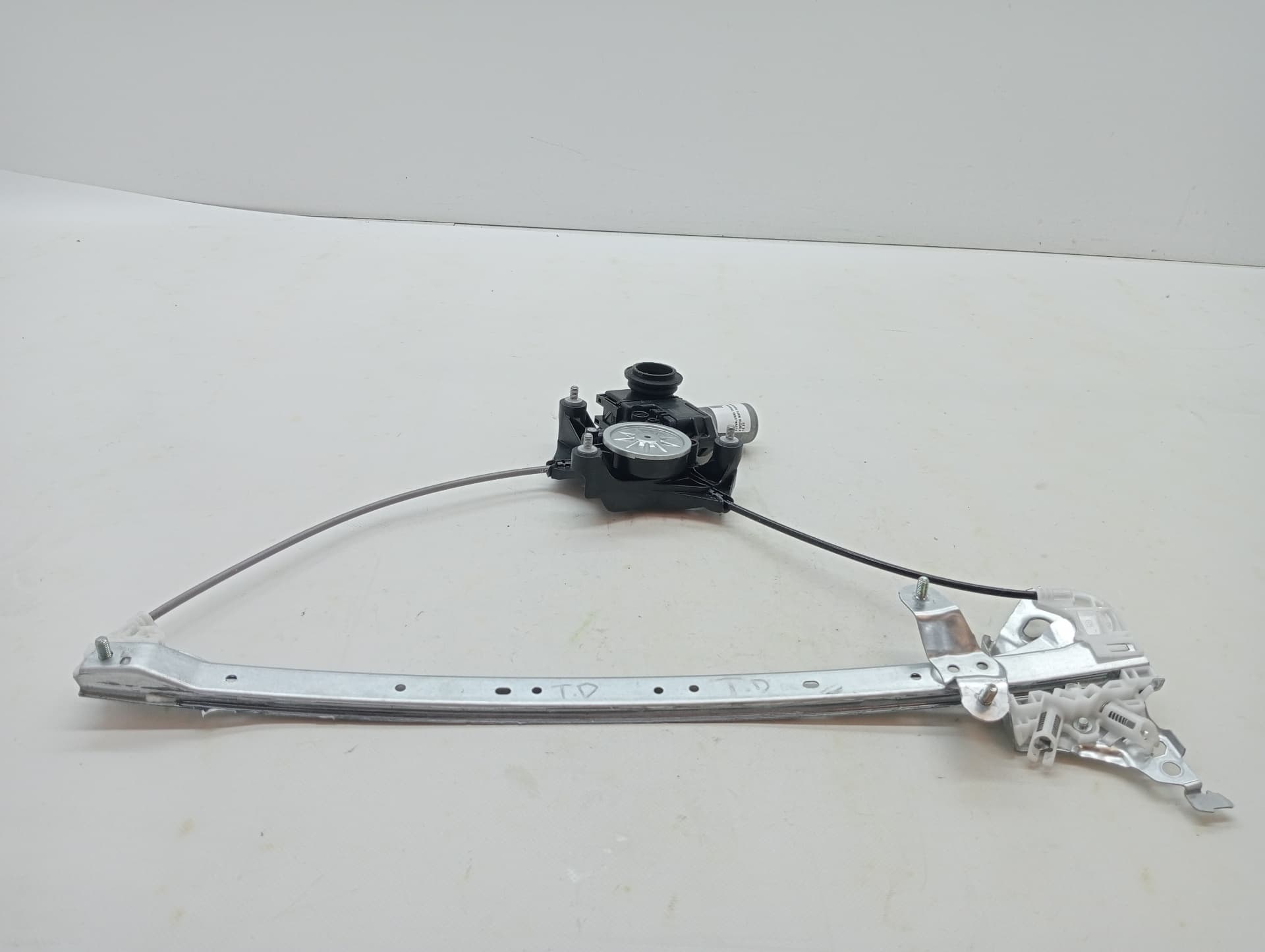 Elevalunas trasero derecho TOYOTA RAV4