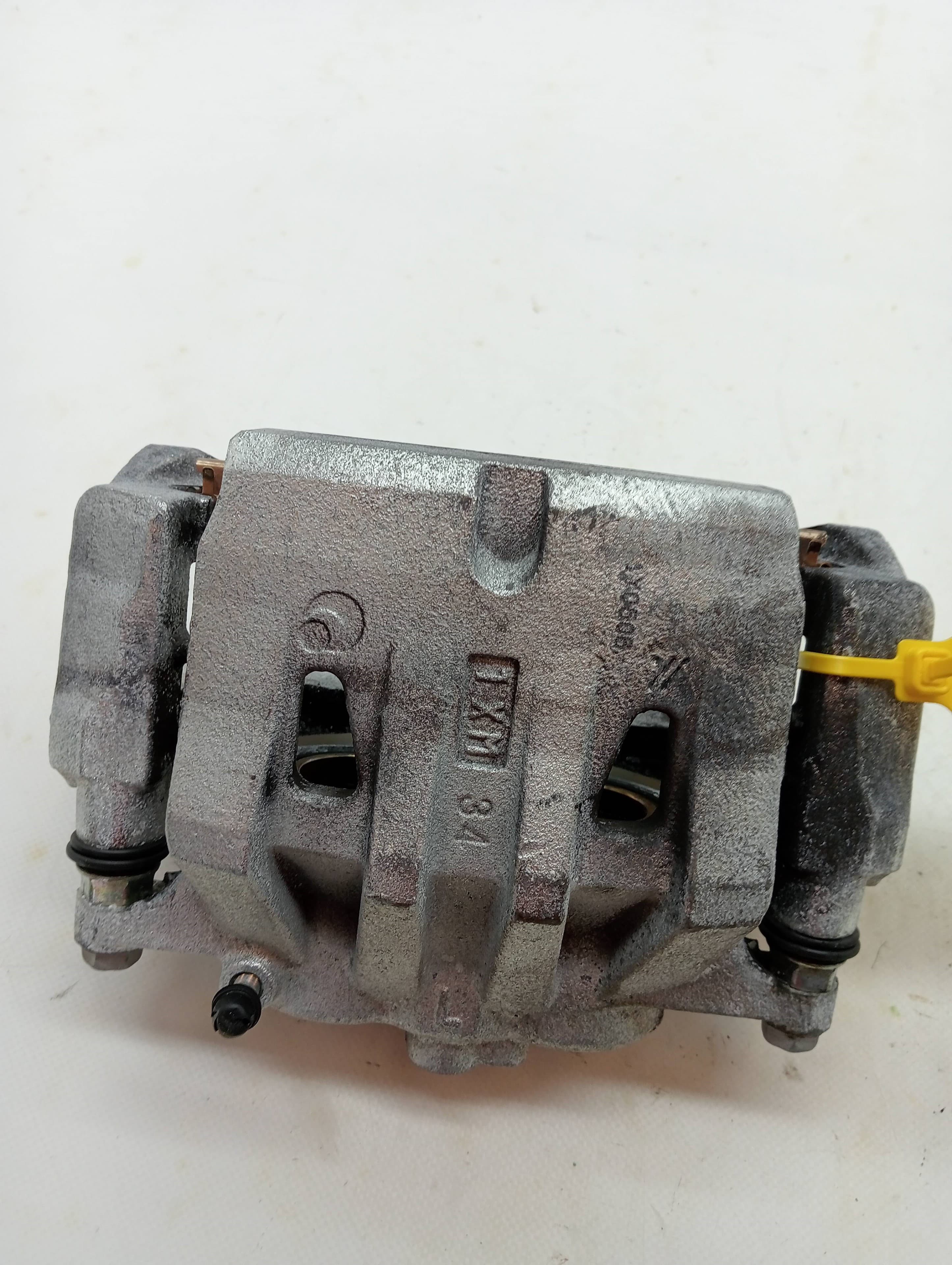 Recambio TOYOTA RAV4 ref. 4775042130