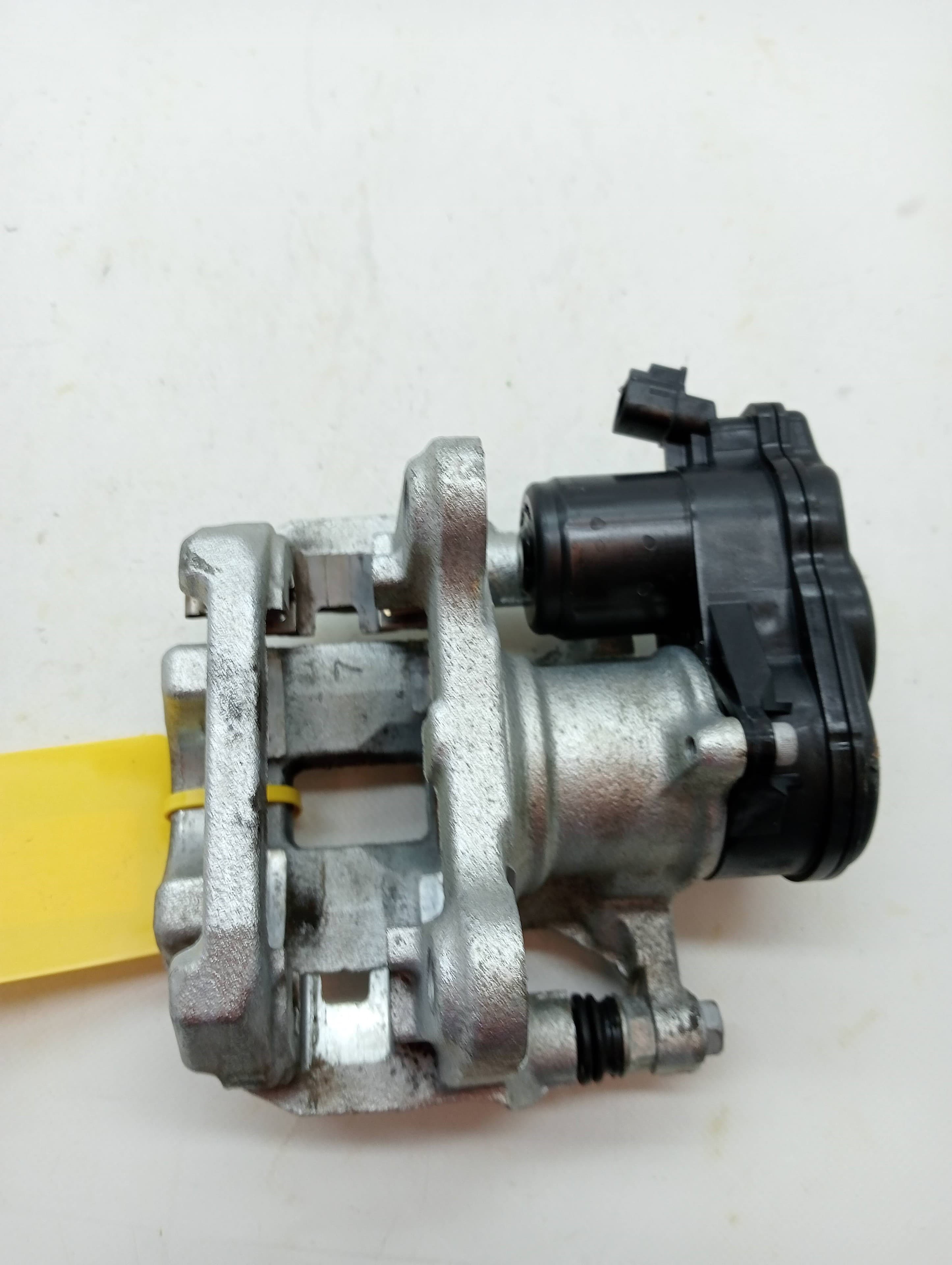 Recambio TOYOTA RAV4 ref. 4783042100 3