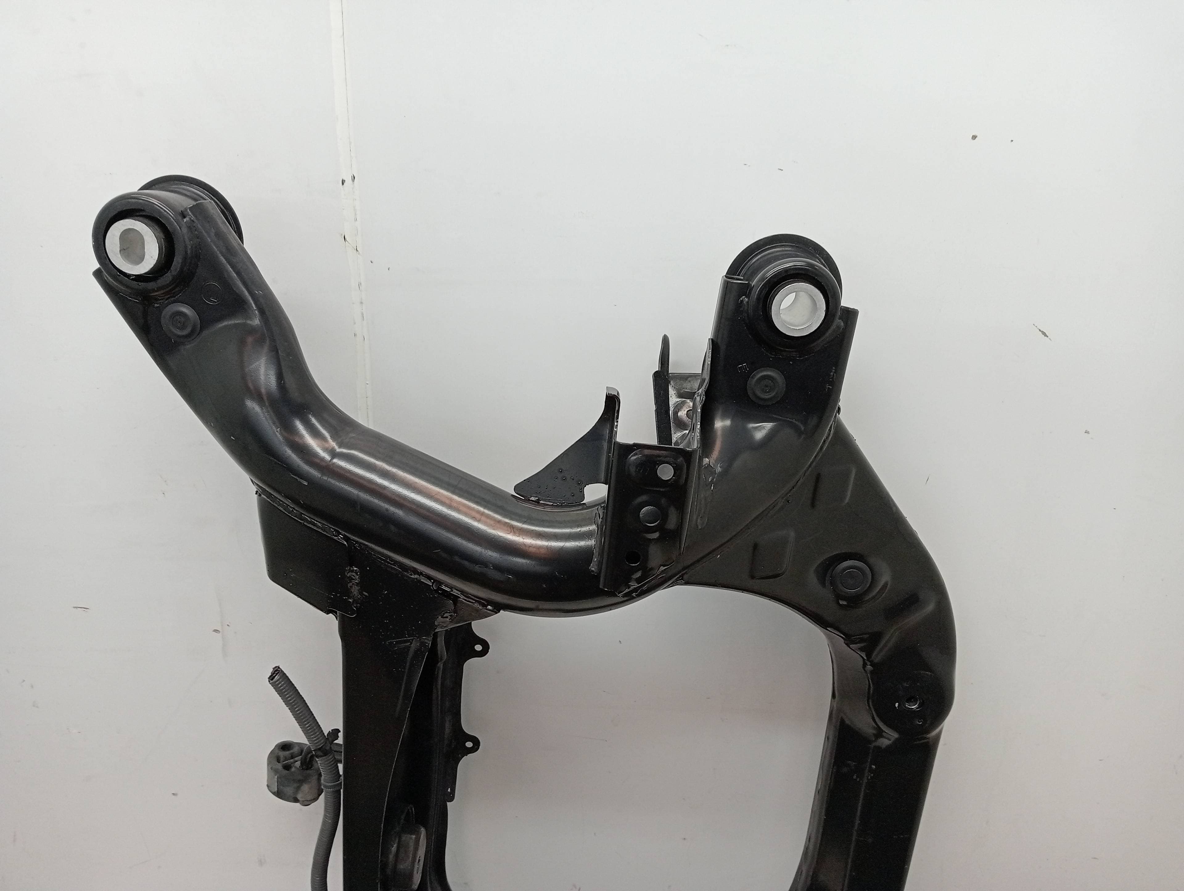 Puente trasero TOYOTA RAV4 4
