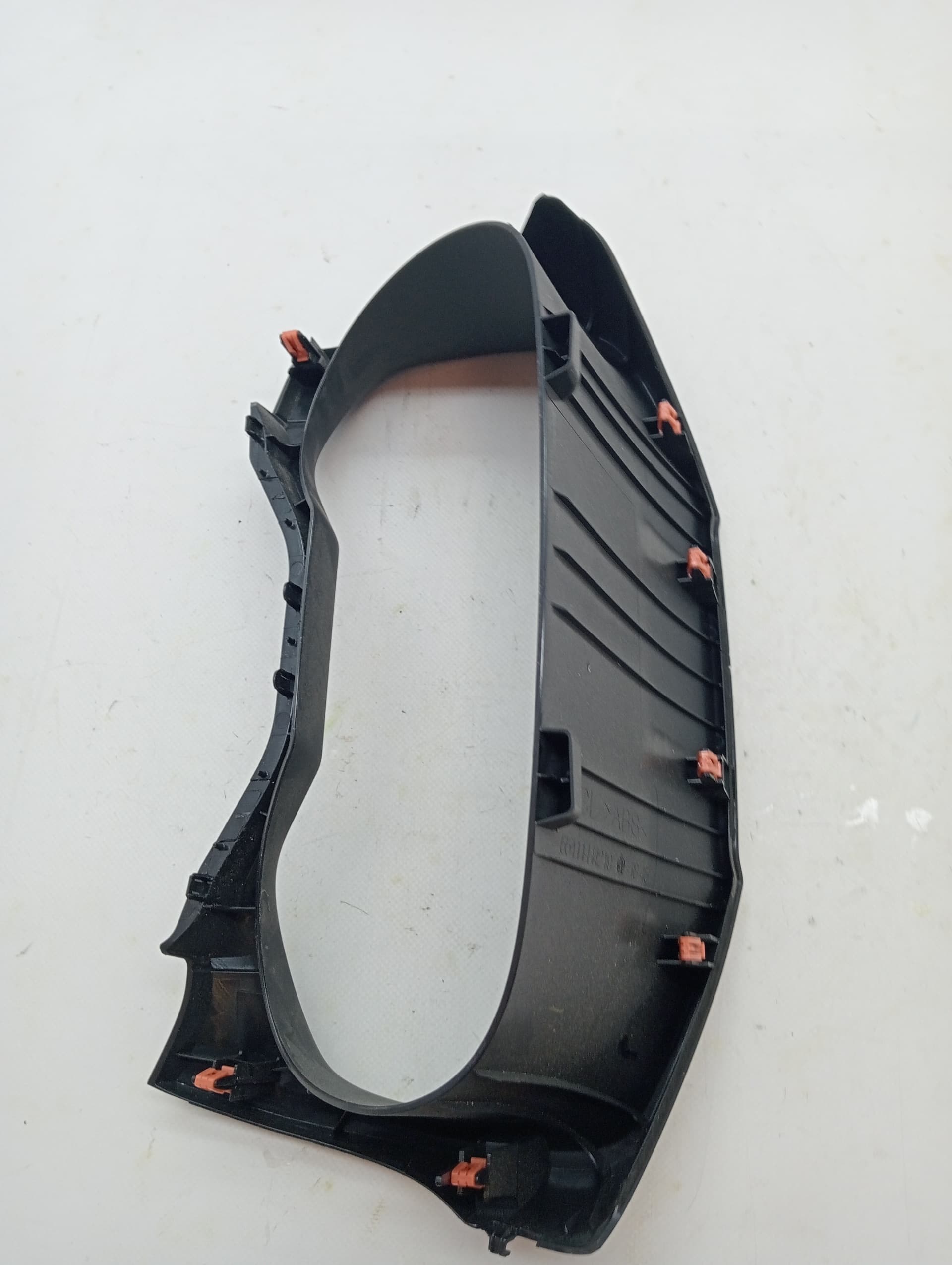 Plastico TOYOTA RAV4 2