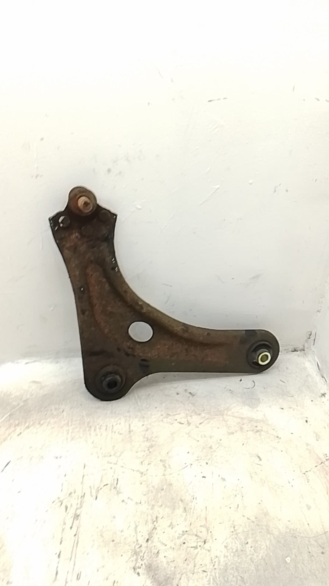 Brazo suspension inferior delantero derecho PEUGEOT 208 (P2) 3