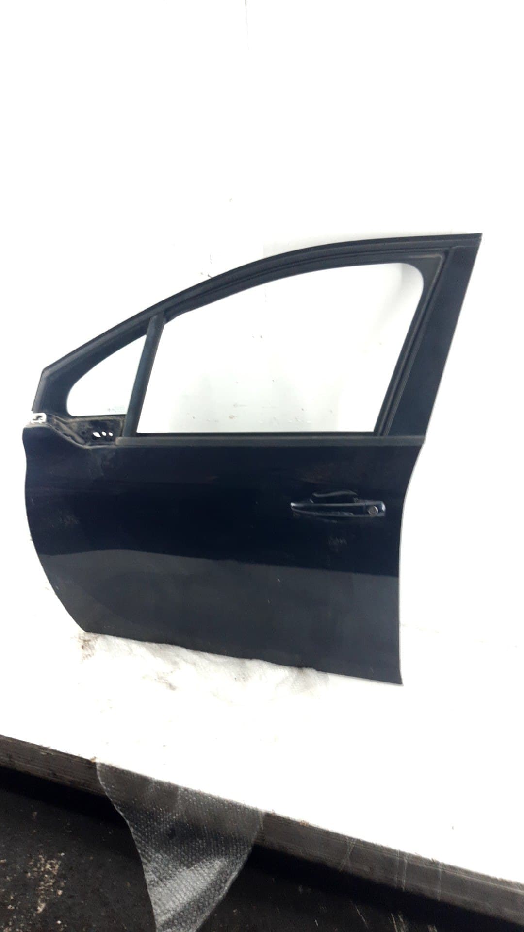 Puerta delantera izquierda PEUGEOT 208 (P2)
