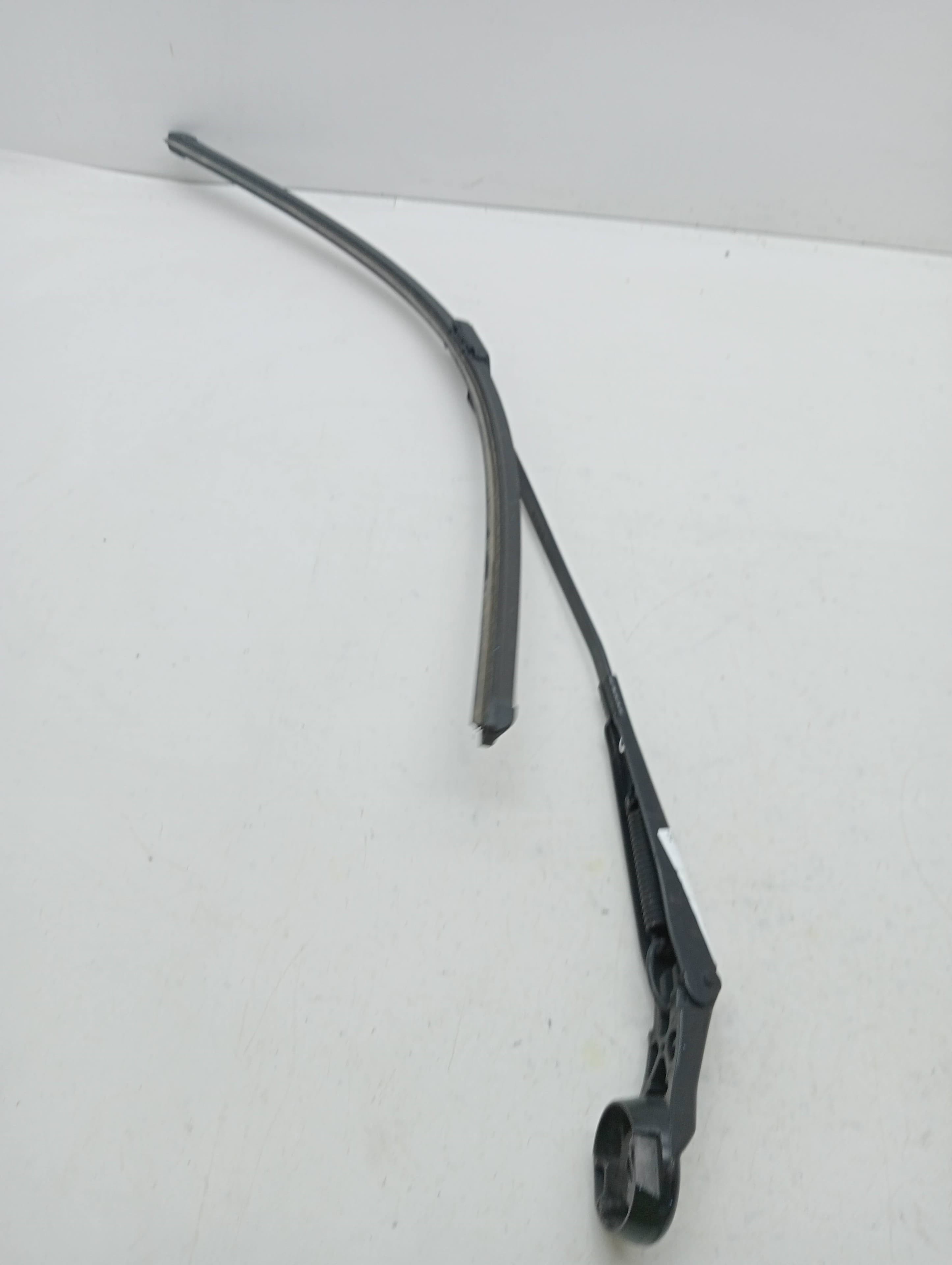 Brazo limpia delantero derecho CITROEN C4 GRAND PICASSO 2