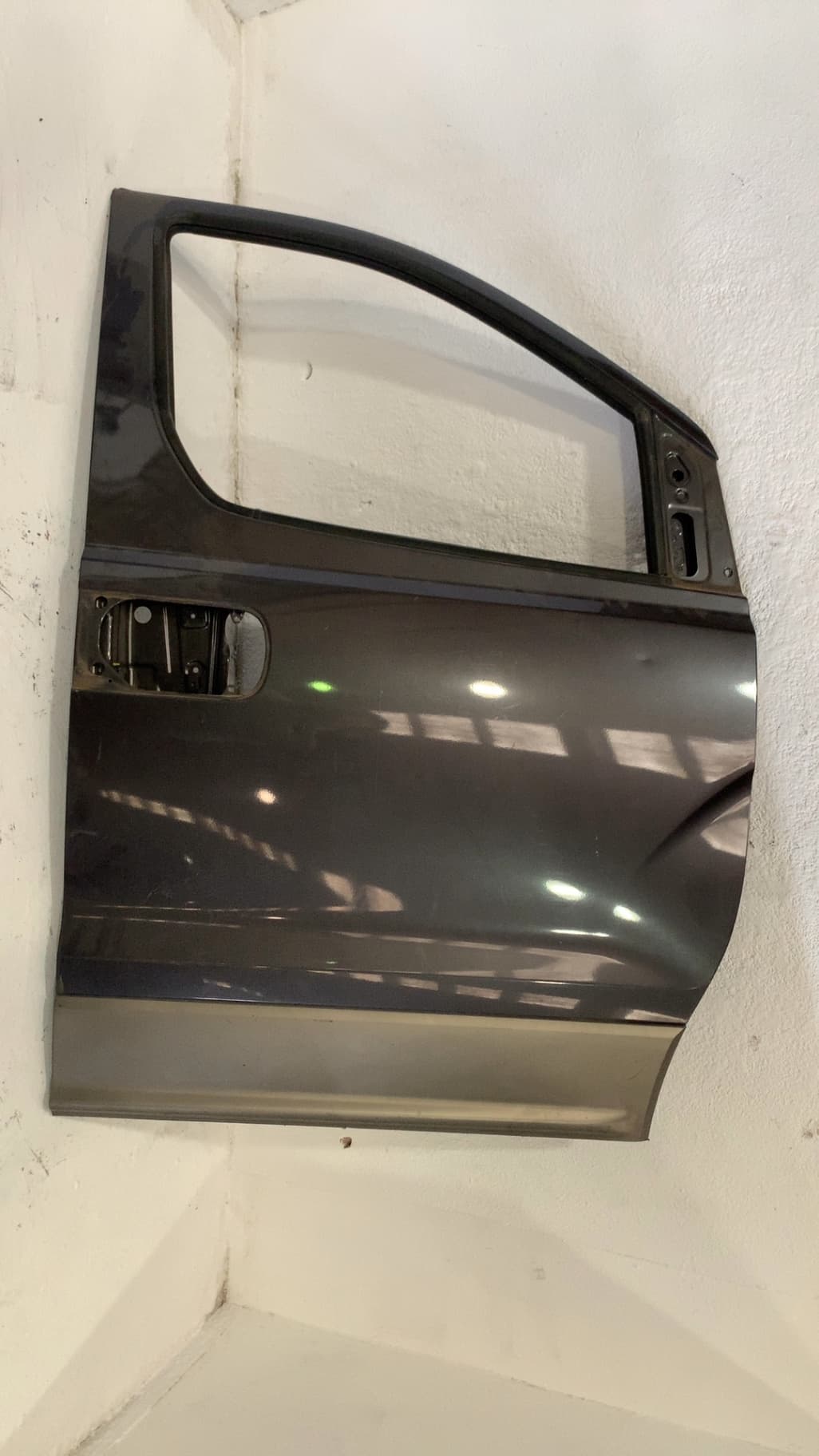 Puerta delantera derecha HYUNDAI H-1