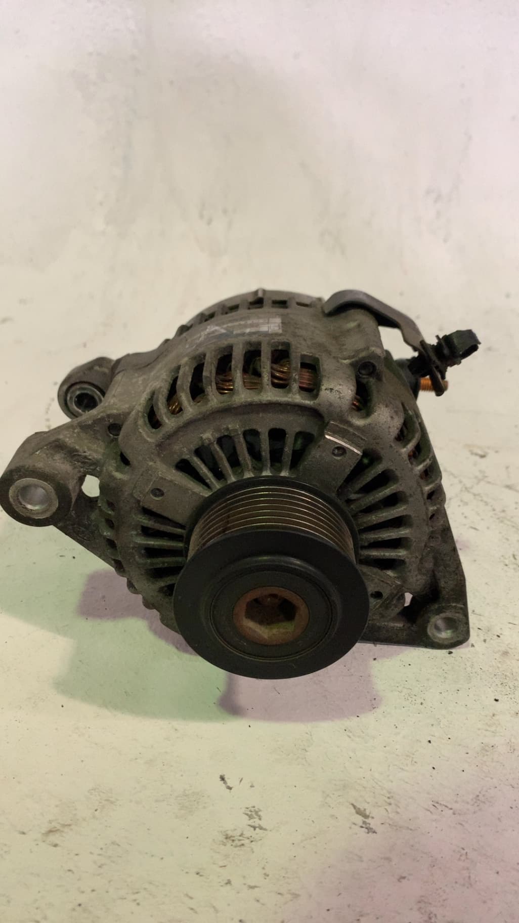 Alternador HYUNDAI H-1 3