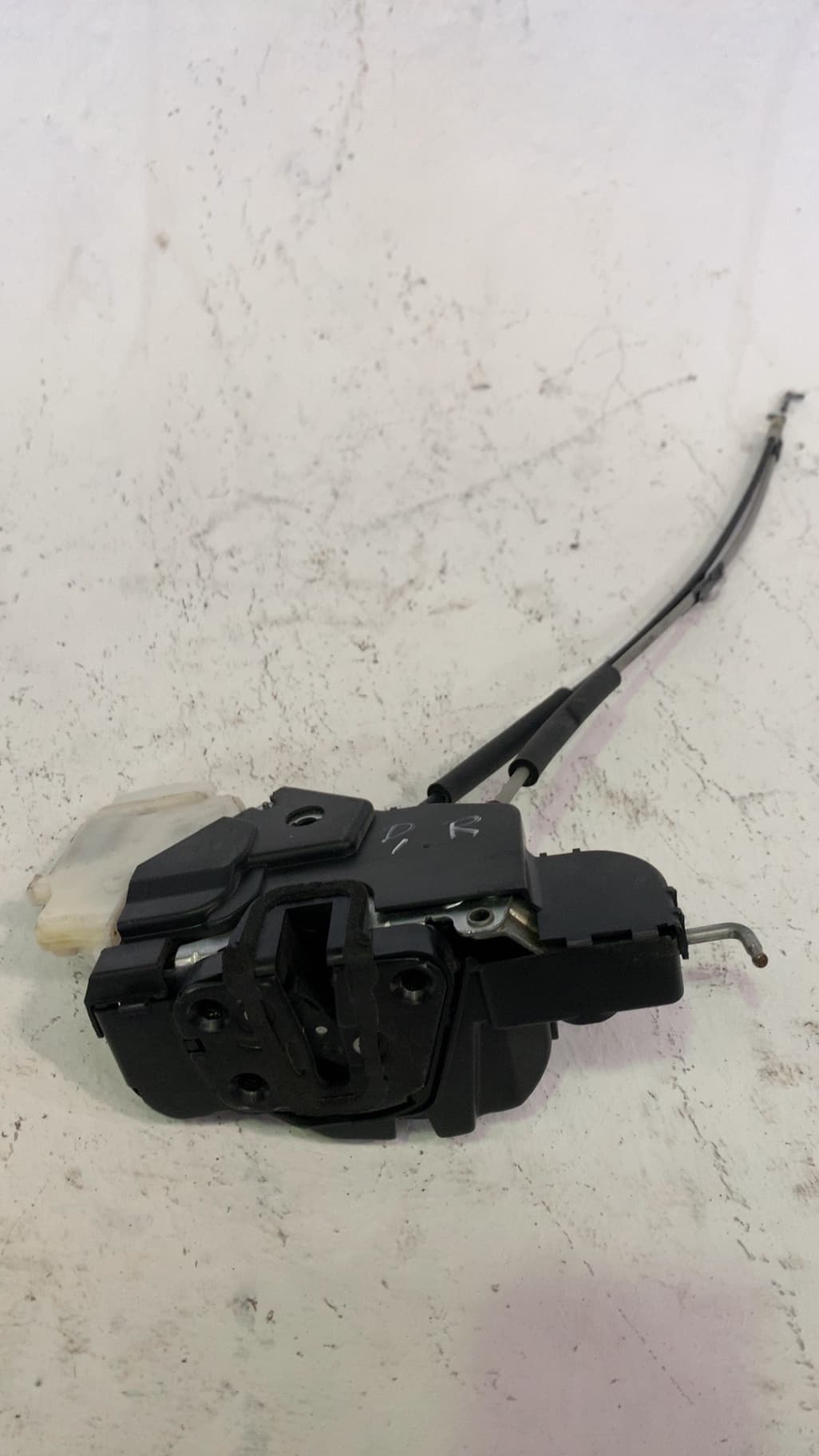 Cerradura puerta delantera derecha HYUNDAI H-1 2