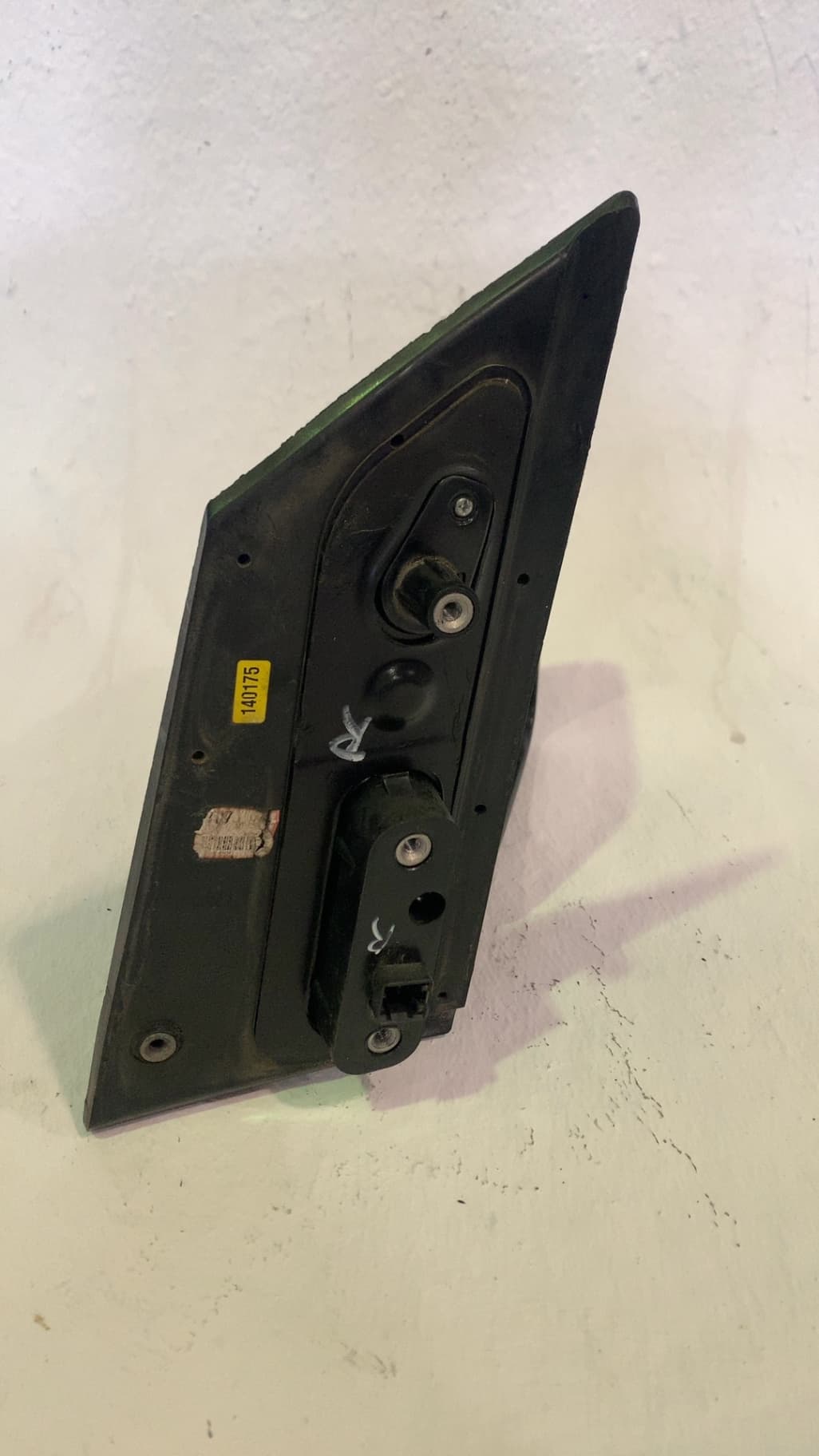 Retrovisor derecho HYUNDAI H-1 3