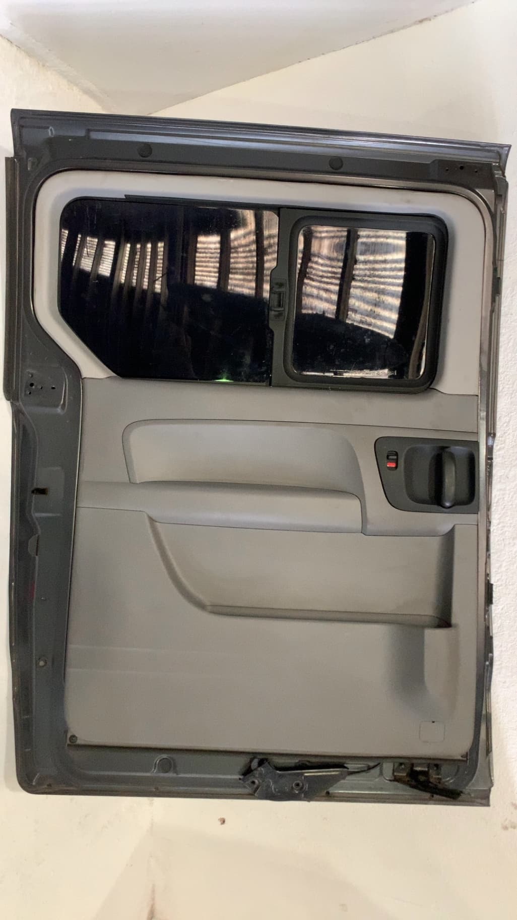 Puerta lateral corredera izquierda HYUNDAI H-1 2