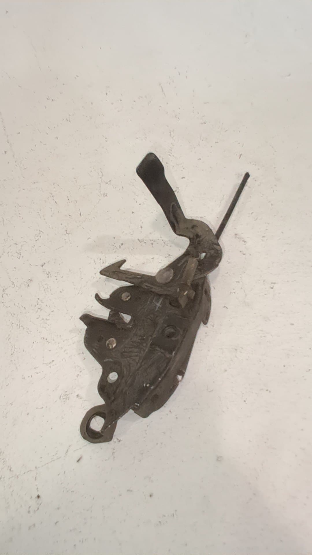 Cerradura capot NISSAN NP300 PICKUP (D22) 2