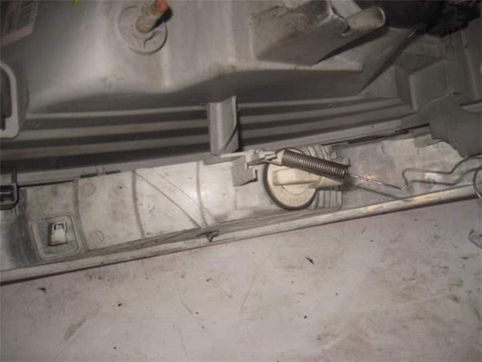 Recambio RENAULT MASTER II PHASE 2 CAJA CERRADA ref. 8200163918 2