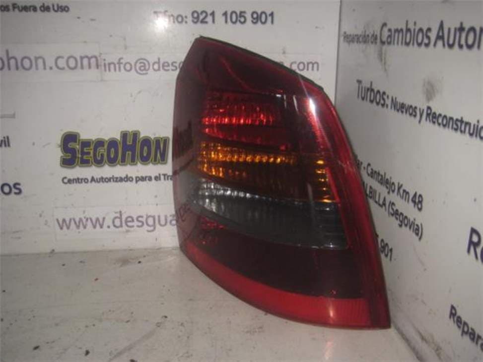 Piloto trasero derecho OPEL ASTRA G CARAVAN 3