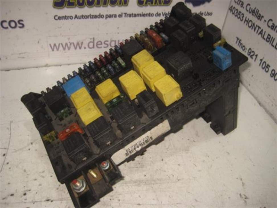 Caja reles / fusibles MERCEDES-BENZ CLASE M (W163)