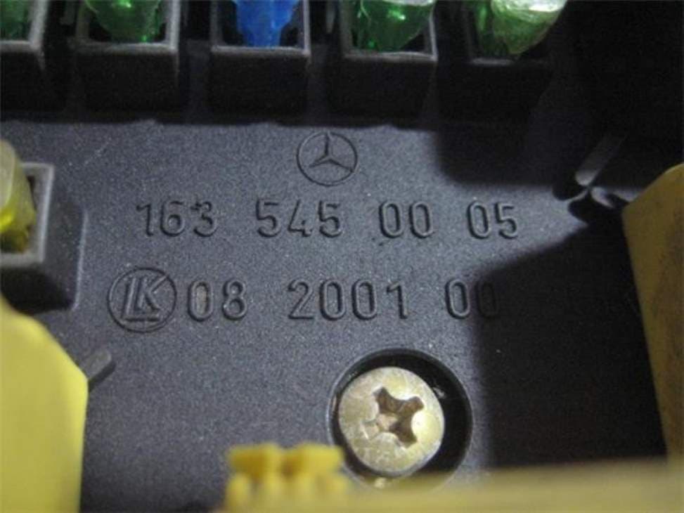 Caja reles / fusibles MERCEDES-BENZ CLASE M (W163) 2