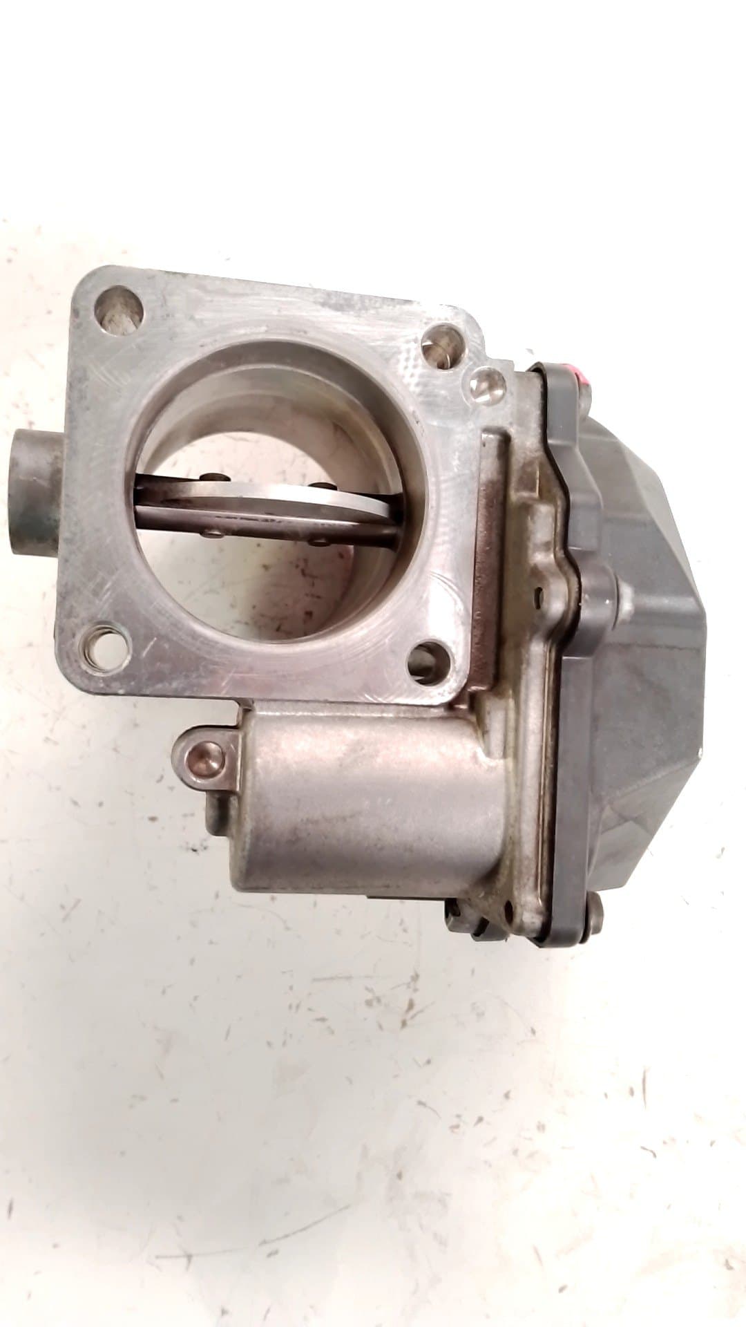Caja mariposa HYUNDAI IX35 5