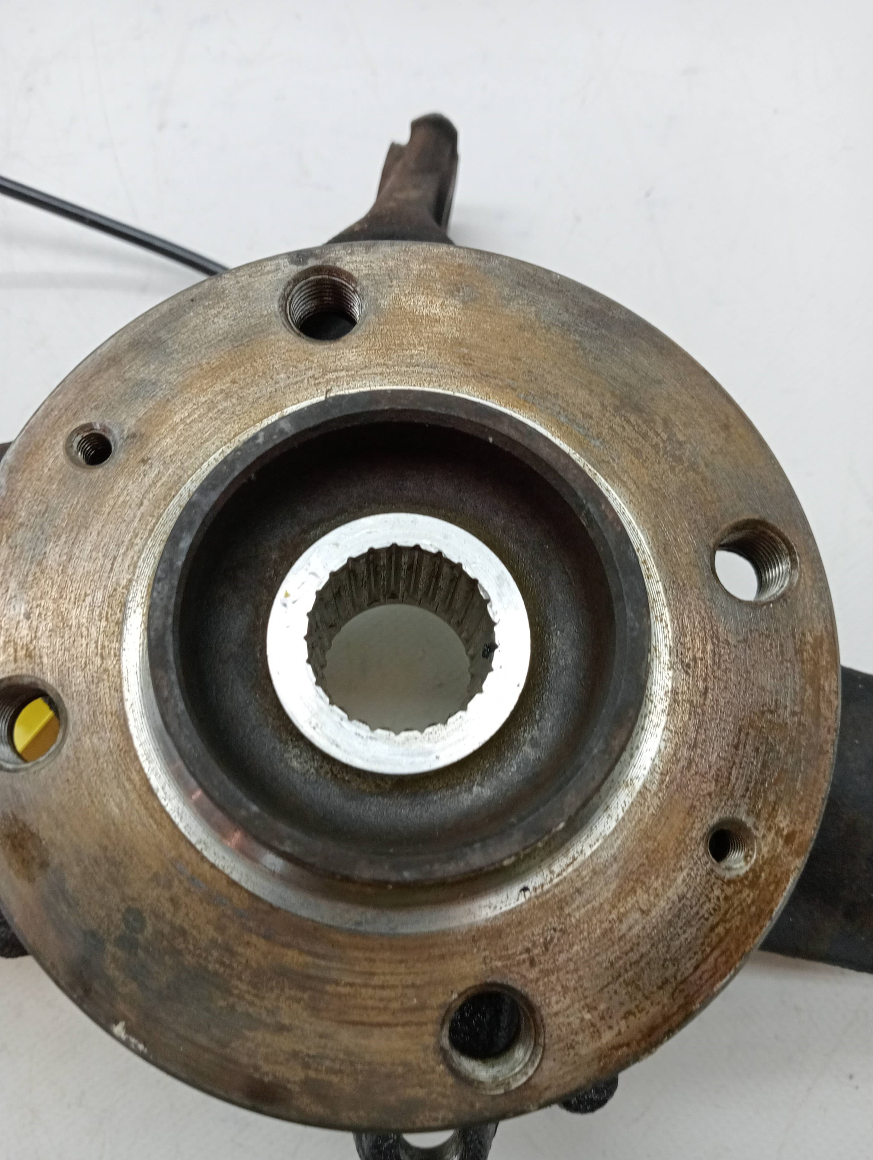 Mangueta delantera izquierda CITROEN C4 BERLINA 3