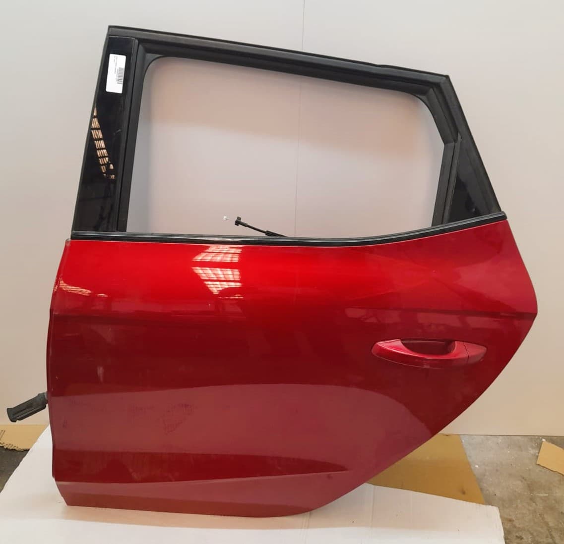 Puerta trasera izquierda SEAT IBIZA V