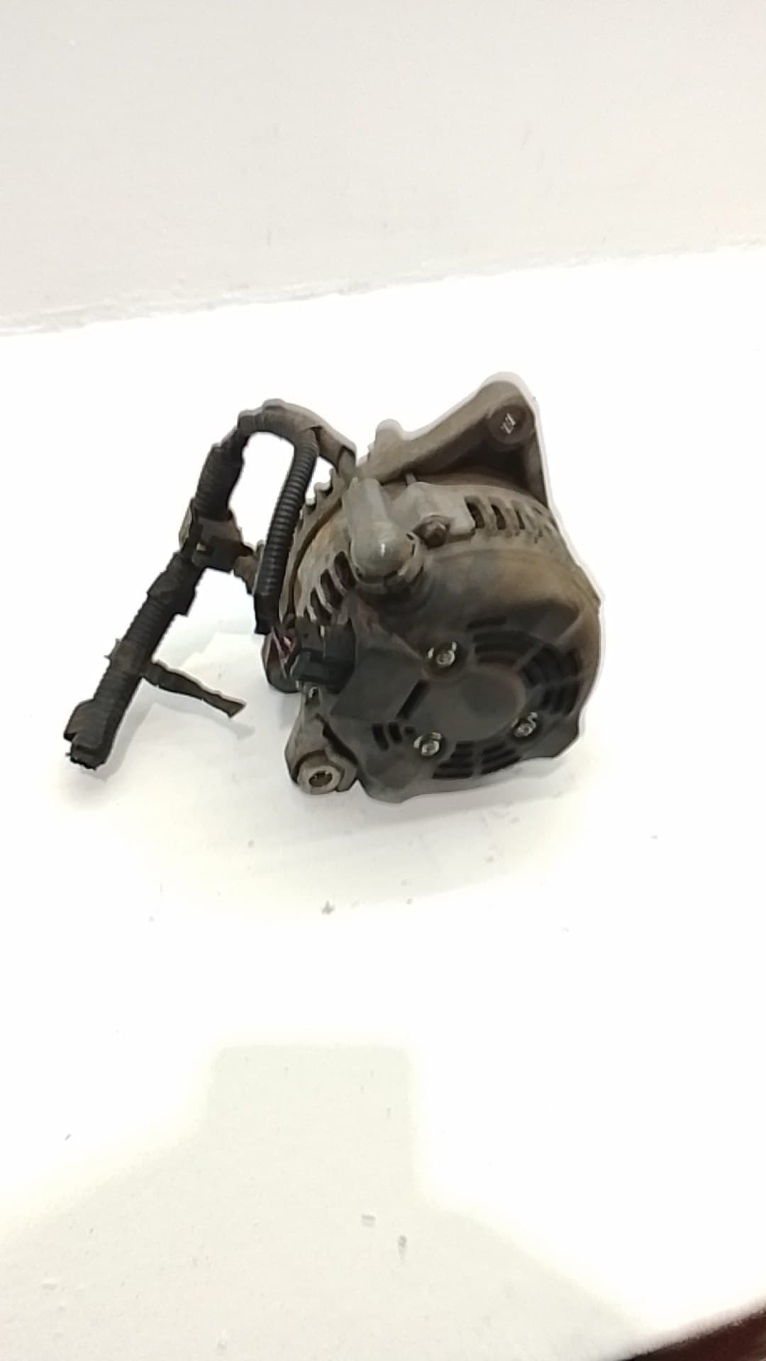 Alternador TOYOTA VERSO-S 3