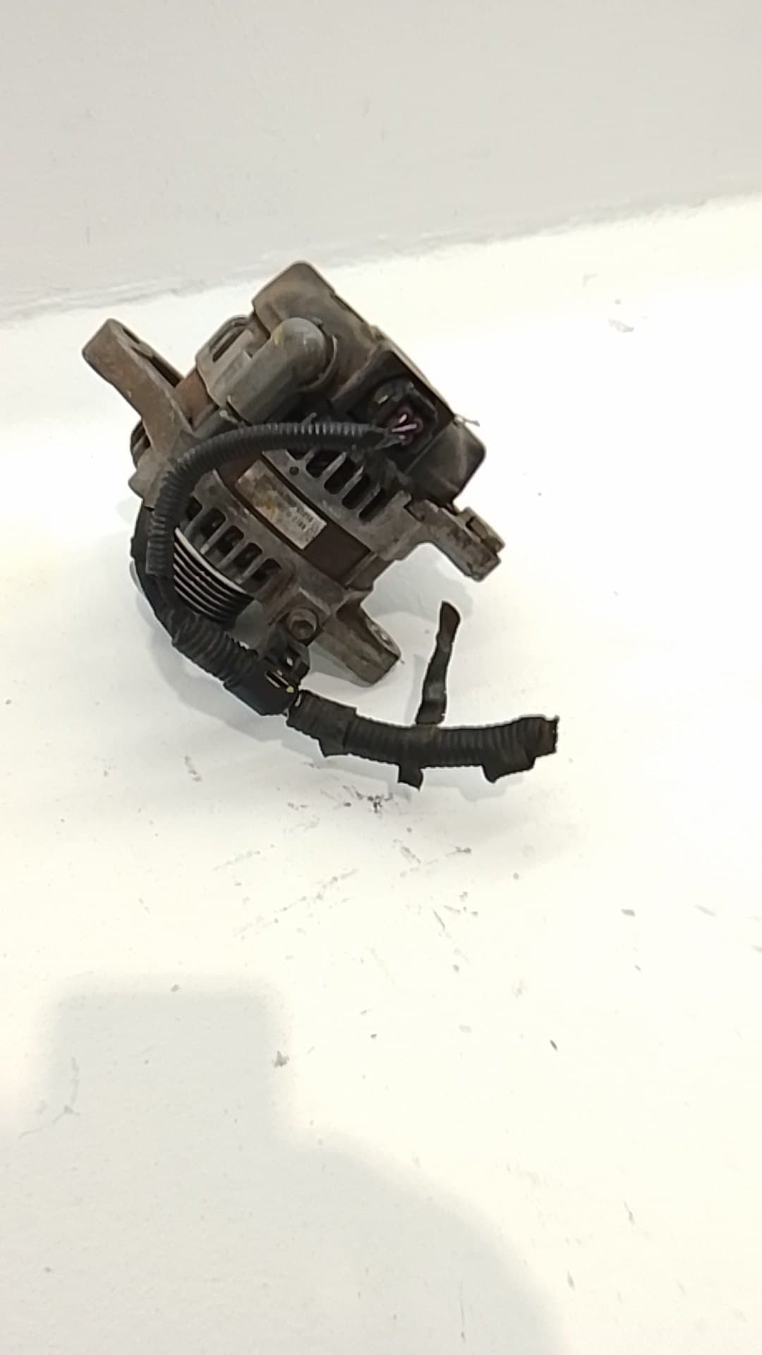 Alternador TOYOTA VERSO-S 2