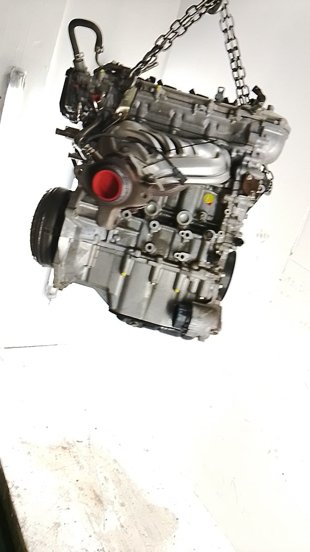 Motor completo TOYOTA VERSO-S 5