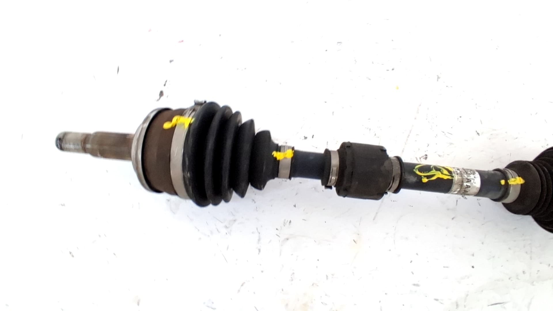 Transmision delantera izquierda TOYOTA COROLLA 3