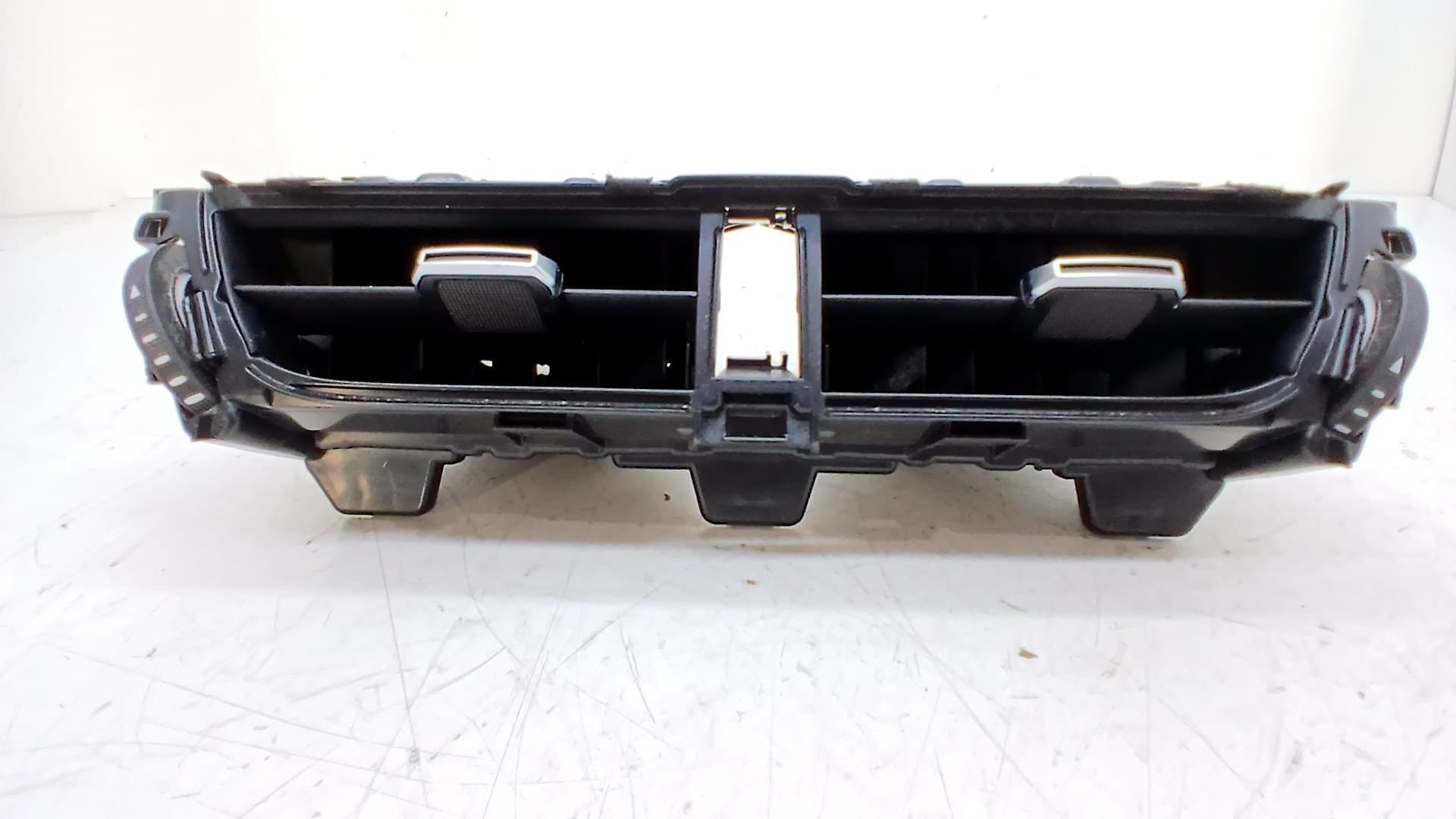 Recambio TOYOTA COROLLA ref. 5567002840C0