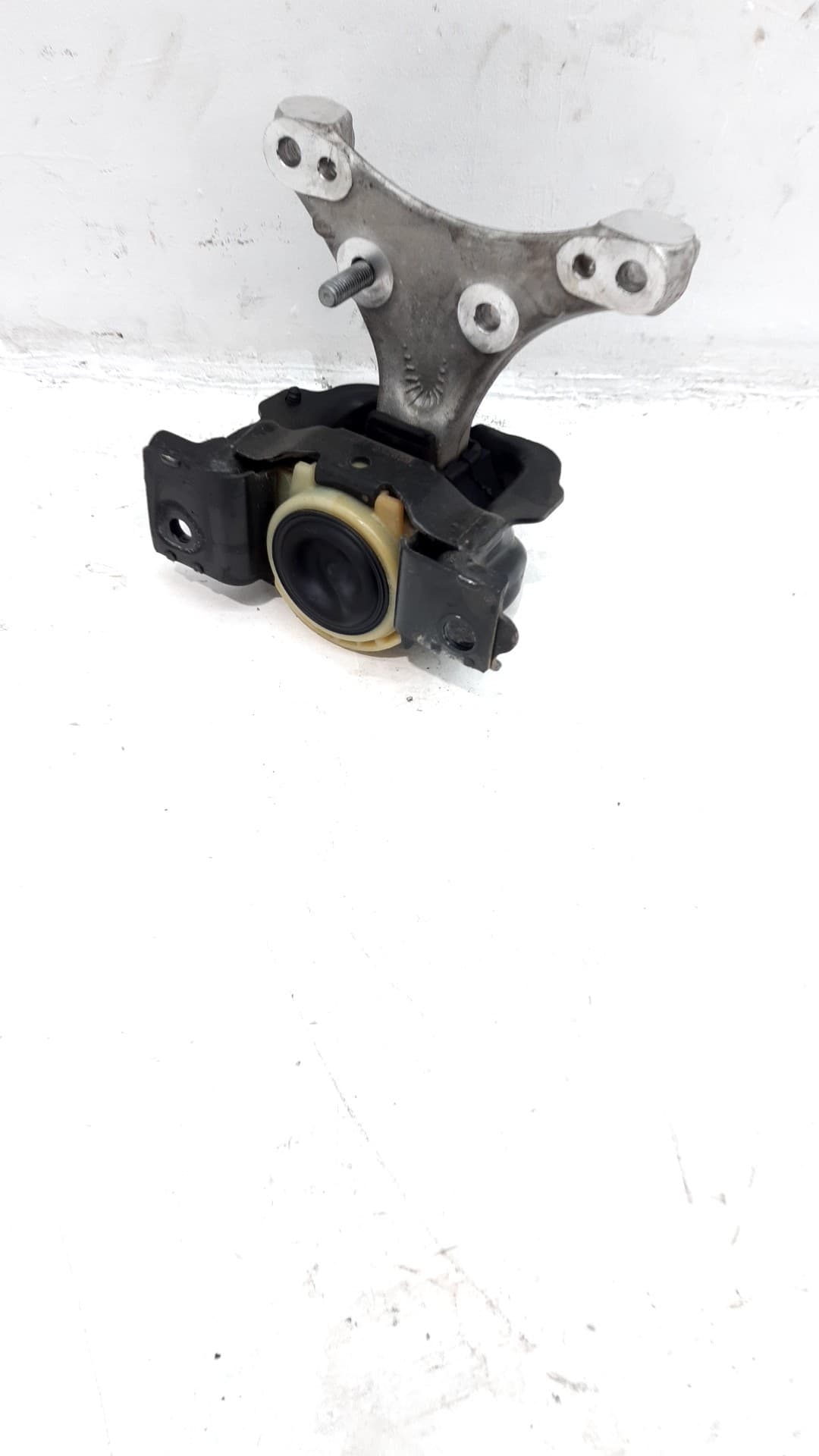 Soporte motor CITROEN C3 AIRCROSS 2