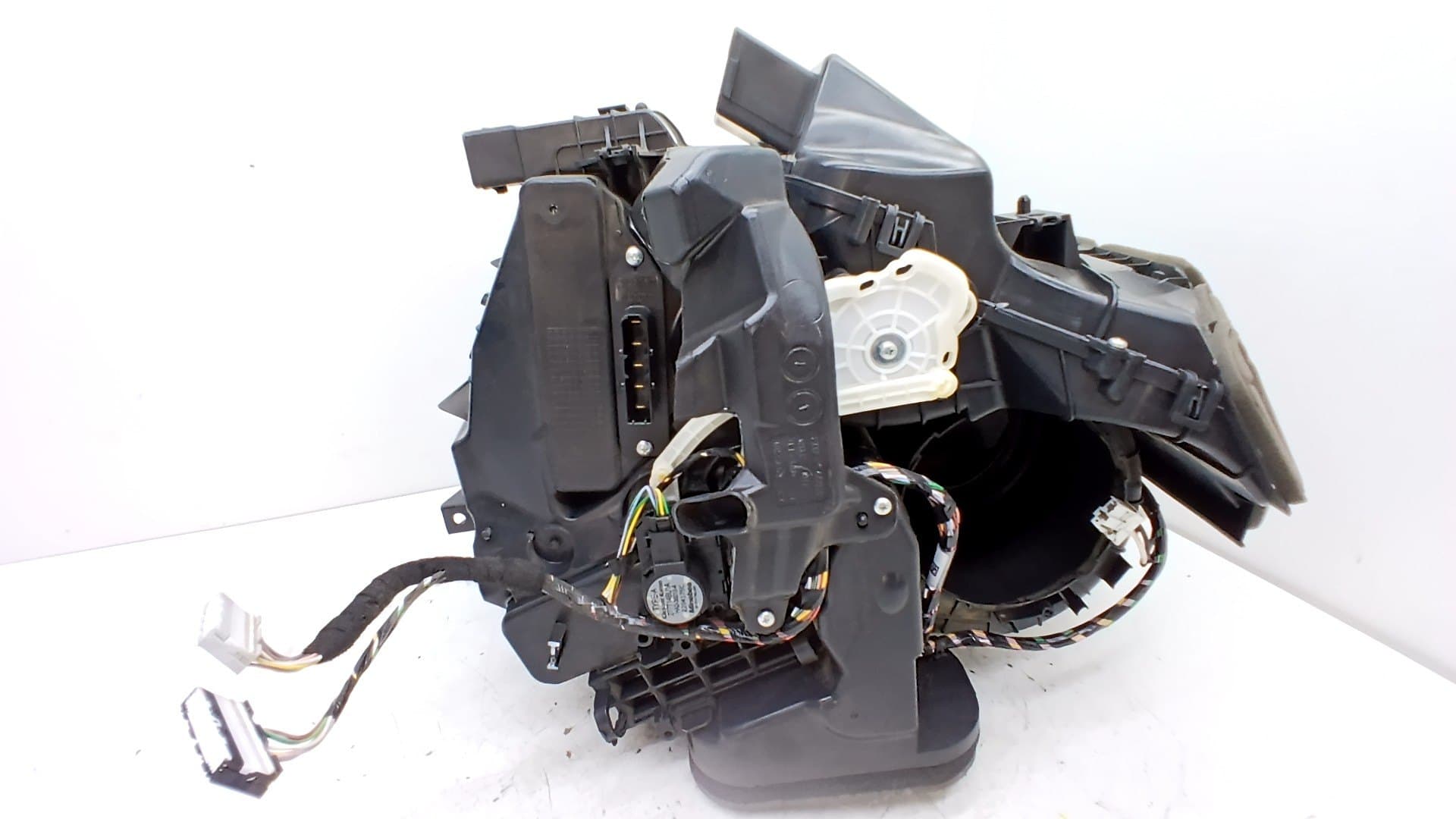 Mueble interior calefaccion NISSAN QASHQAI (J11) 5
