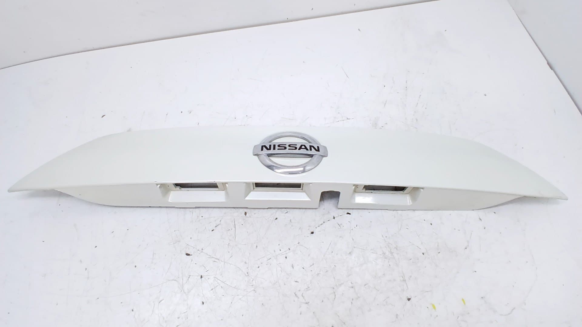 Emblema NISSAN QASHQAI (J11)