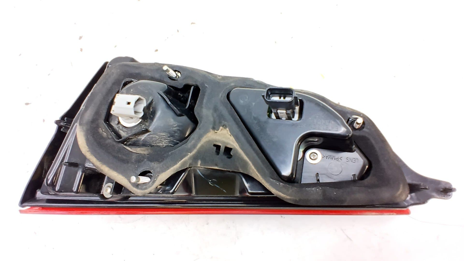Piloto trasero izquierdo interior NISSAN QASHQAI (J11) 2