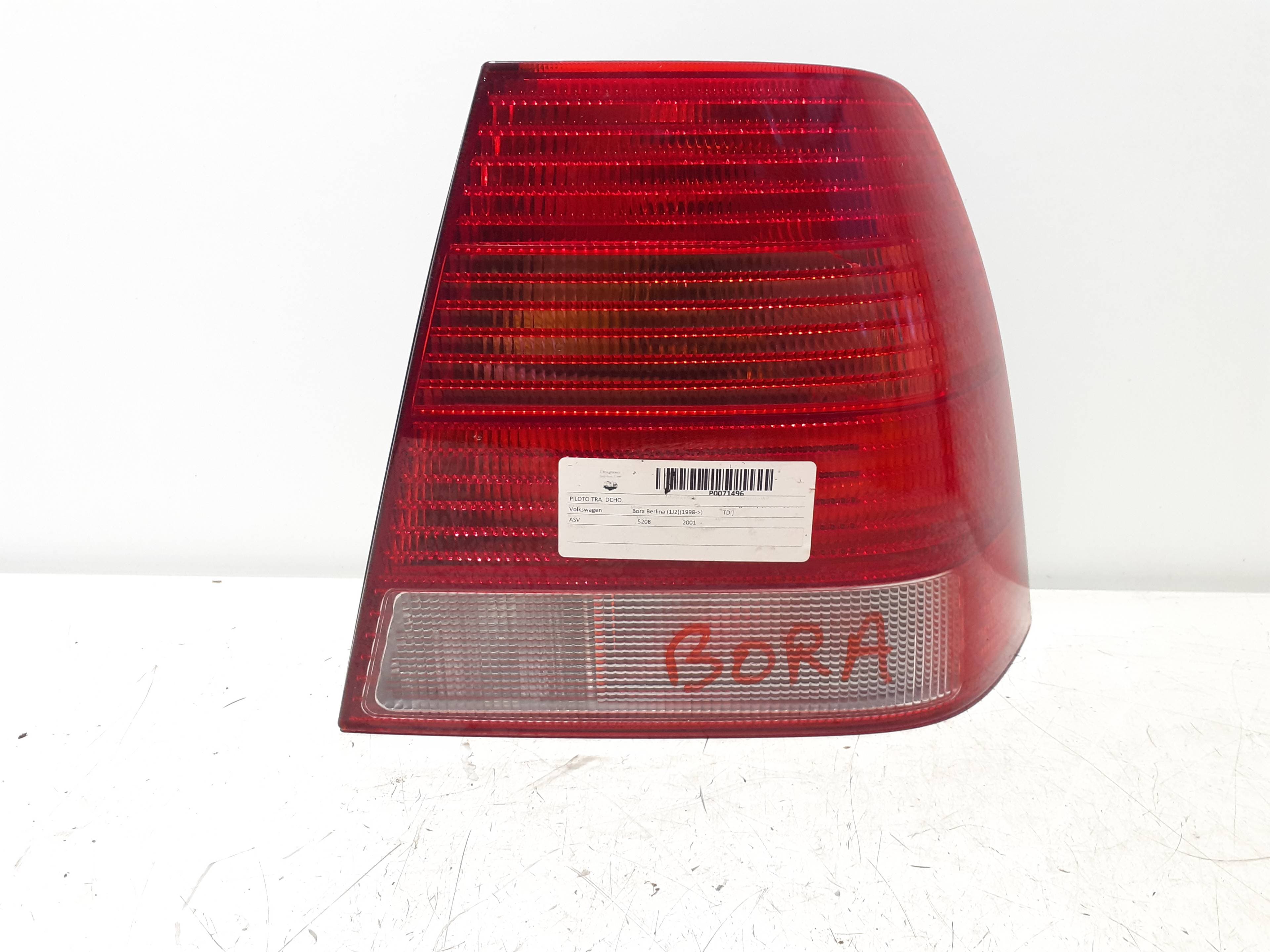 Piloto trasero derecho VOLKSWAGEN BORA BERLINA (1J2)