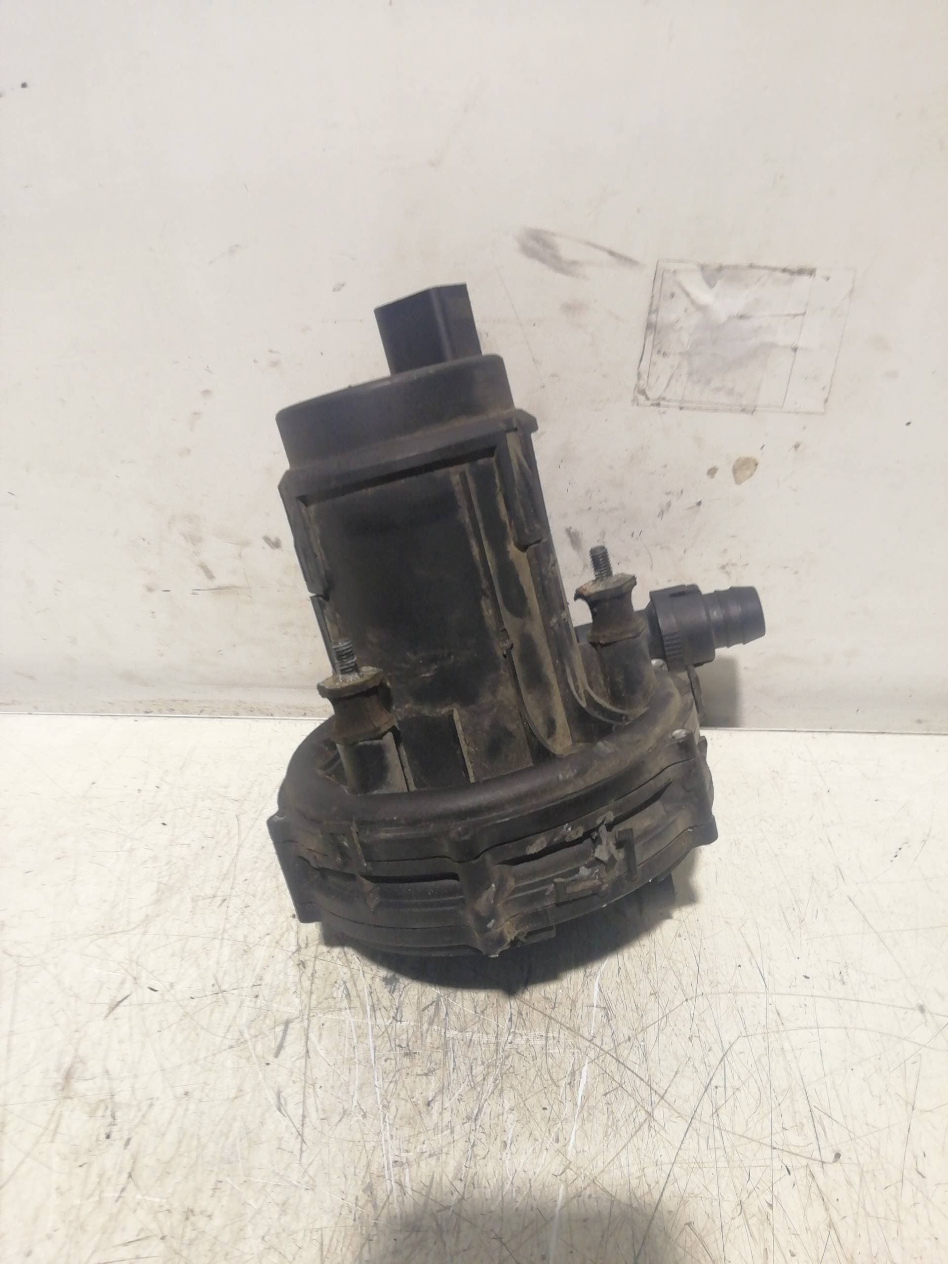 Valvula aire adicional AUDI A3 (8L) 5