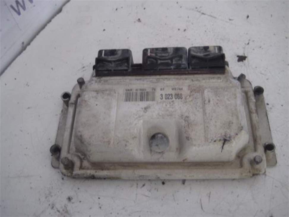 Centralita motor uce CITROEN XSARA BERLINA 3