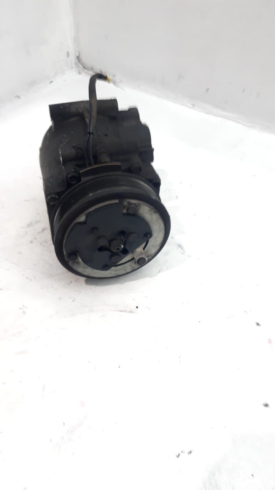 Recambio FORD FIESTA VI VAN ref. 1767718