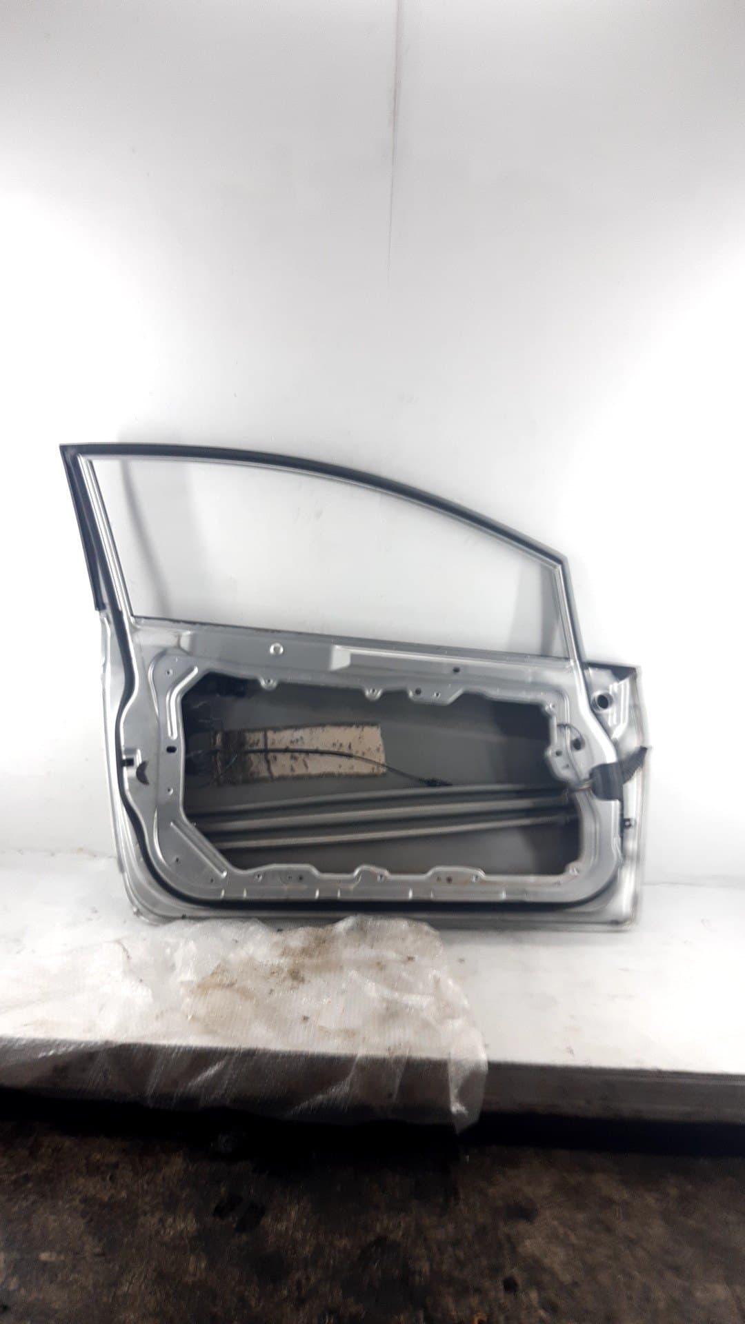 Puerta delantera izquierda FORD FIESTA VI VAN 2