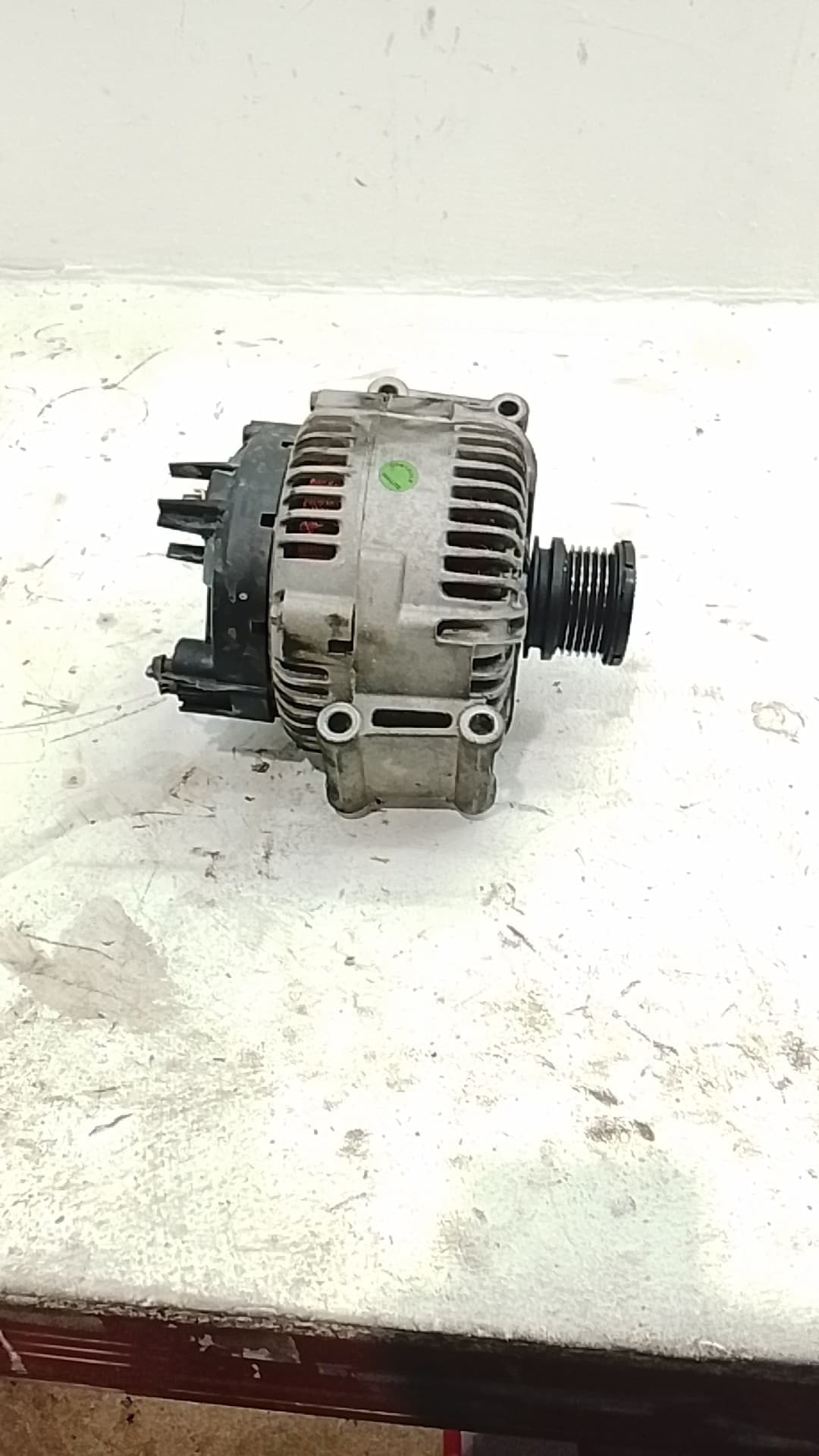 Alternador MERCEDES-BENZ VIANO (W639)