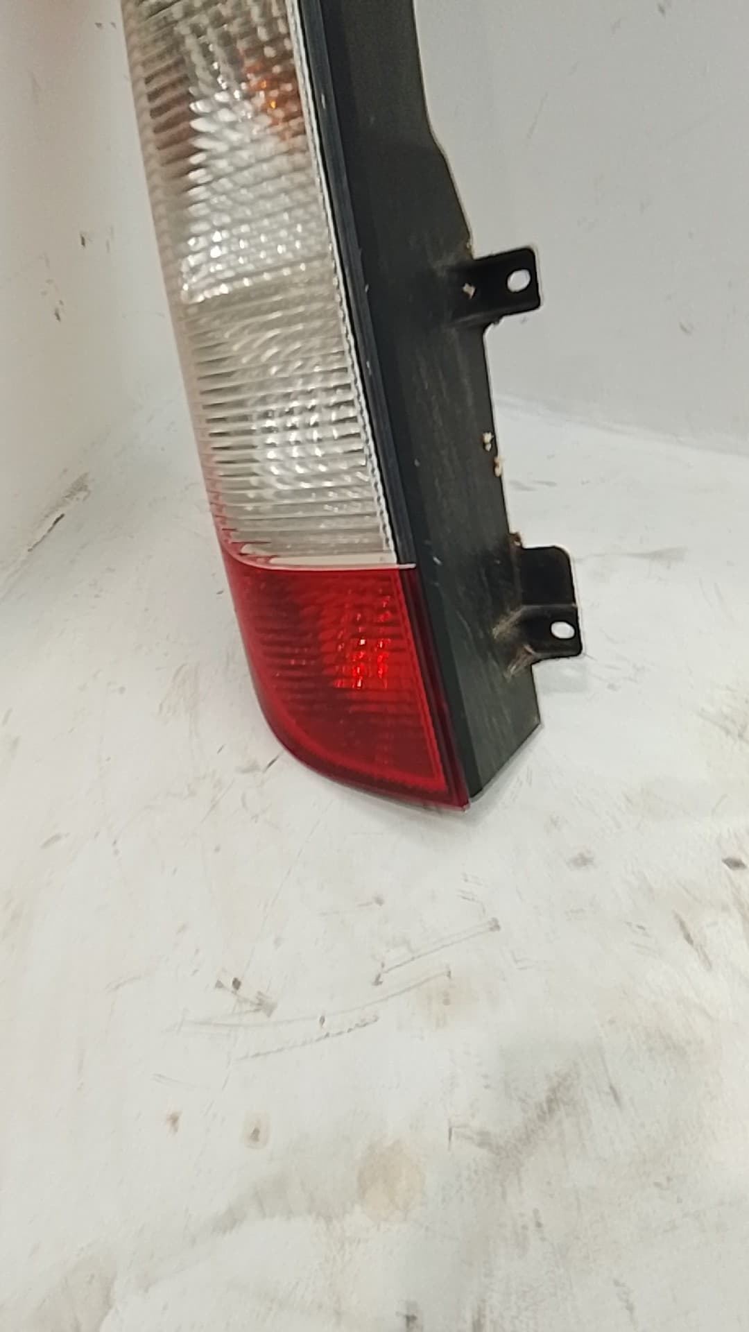Piloto trasero izquierdo MERCEDES-BENZ VIANO (W639) 4