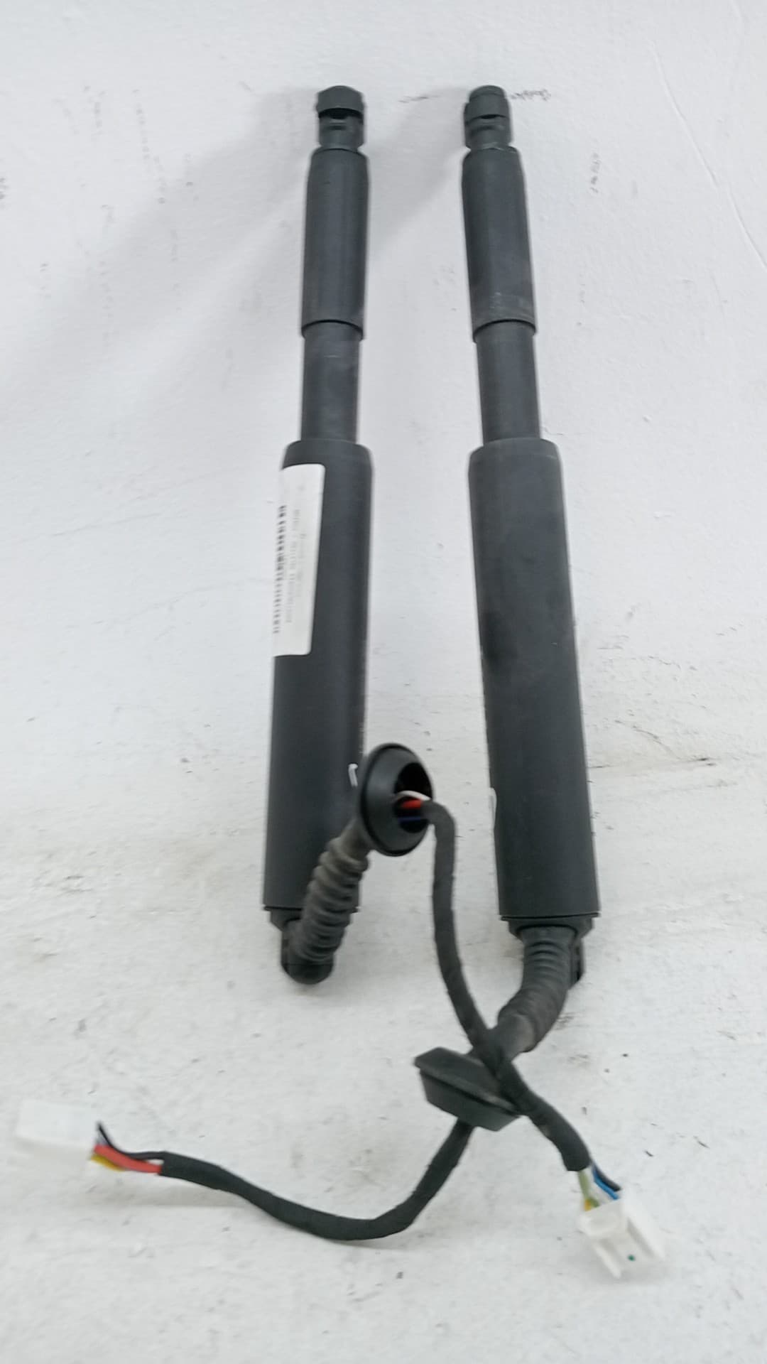 Amortiguadores maletero / porton TESLA MODEL 3