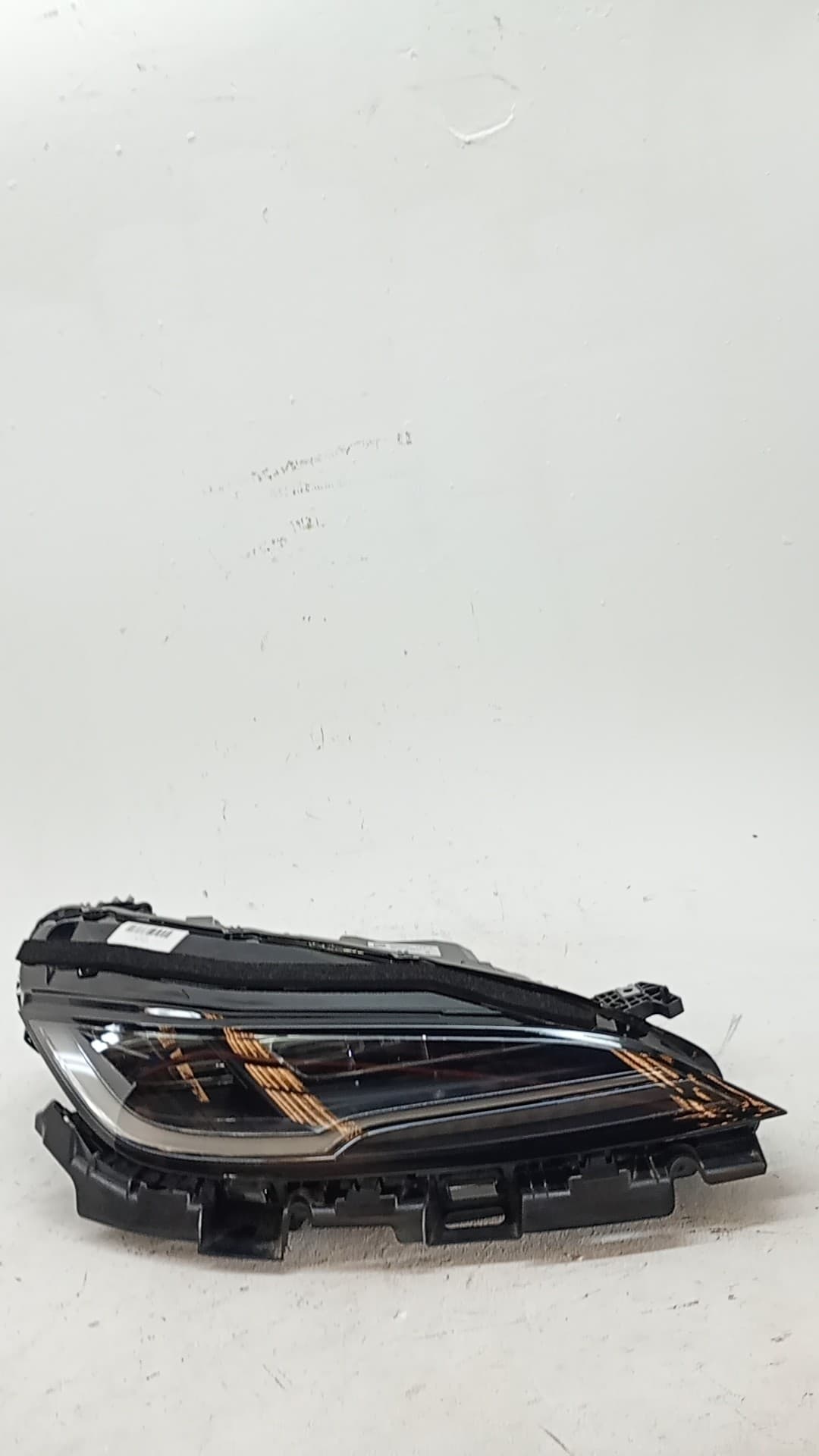 Faro derecho TESLA MODEL 3