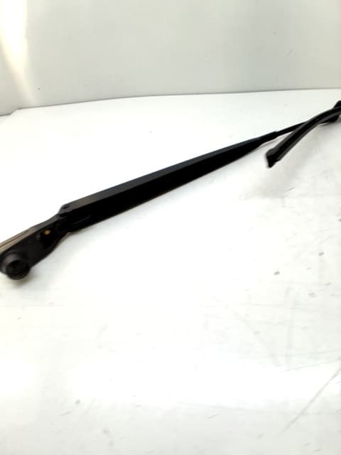 Brazo limpia delantero derecho OPEL MOKKA 2