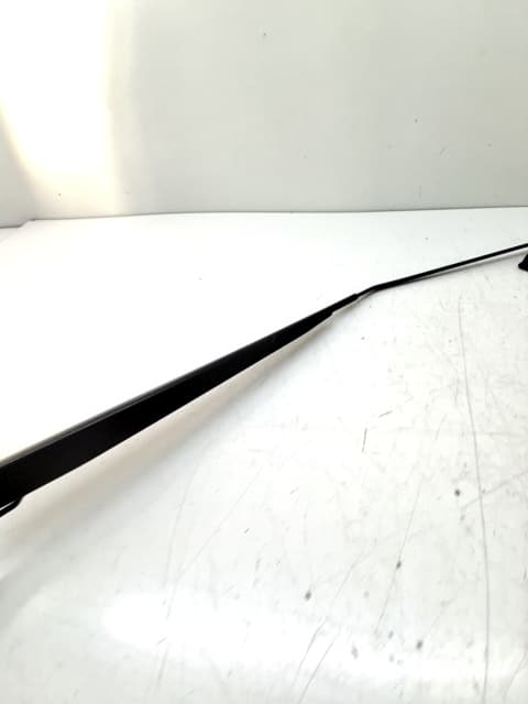 Brazo limpia delantero izquierdo OPEL MOKKA 2