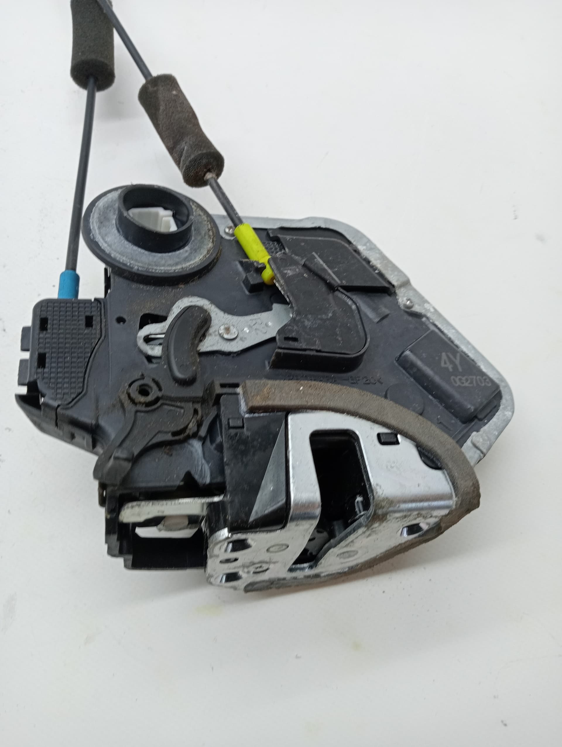 Cerradura puerta trasera derecha SUZUKI KIZASHI A6B 3