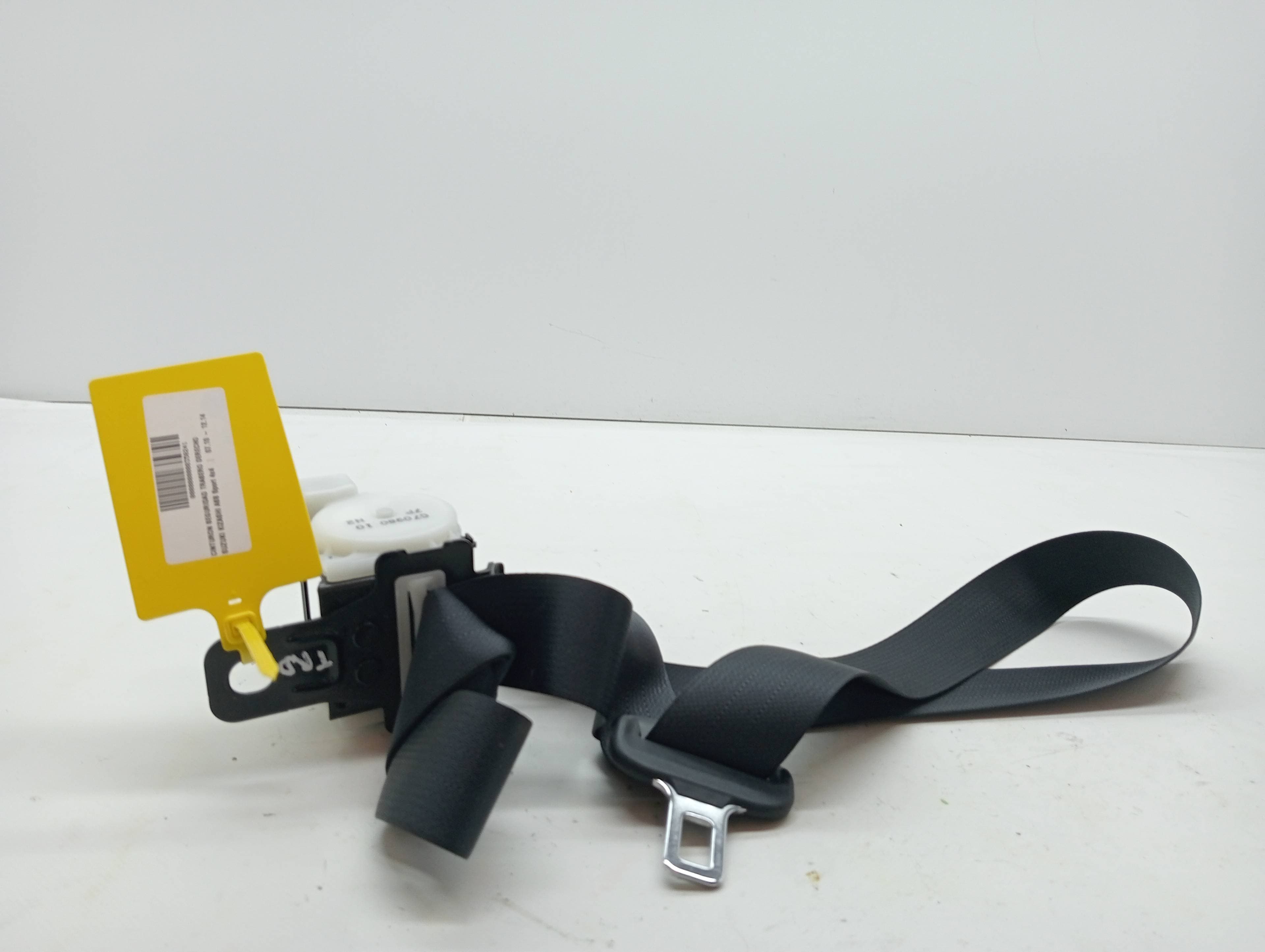 Cinturon seguridad trasero derecho SUZUKI KIZASHI A6B